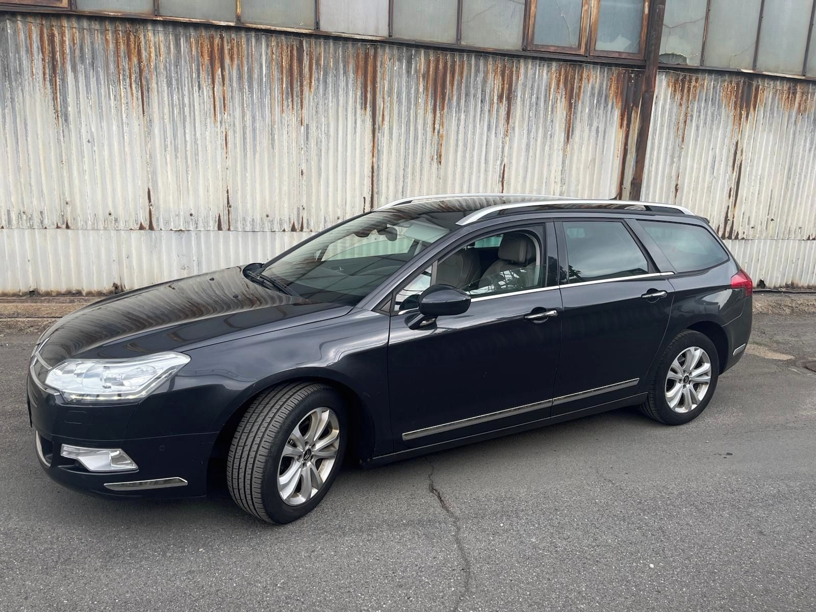 Citroën C5, Citroën C5 Tourer Exclusive - fotka 3