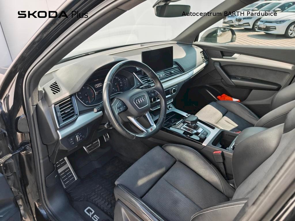 Audi Q5, 2,0 TFSI / Quattro / S tronic - fotka 5
