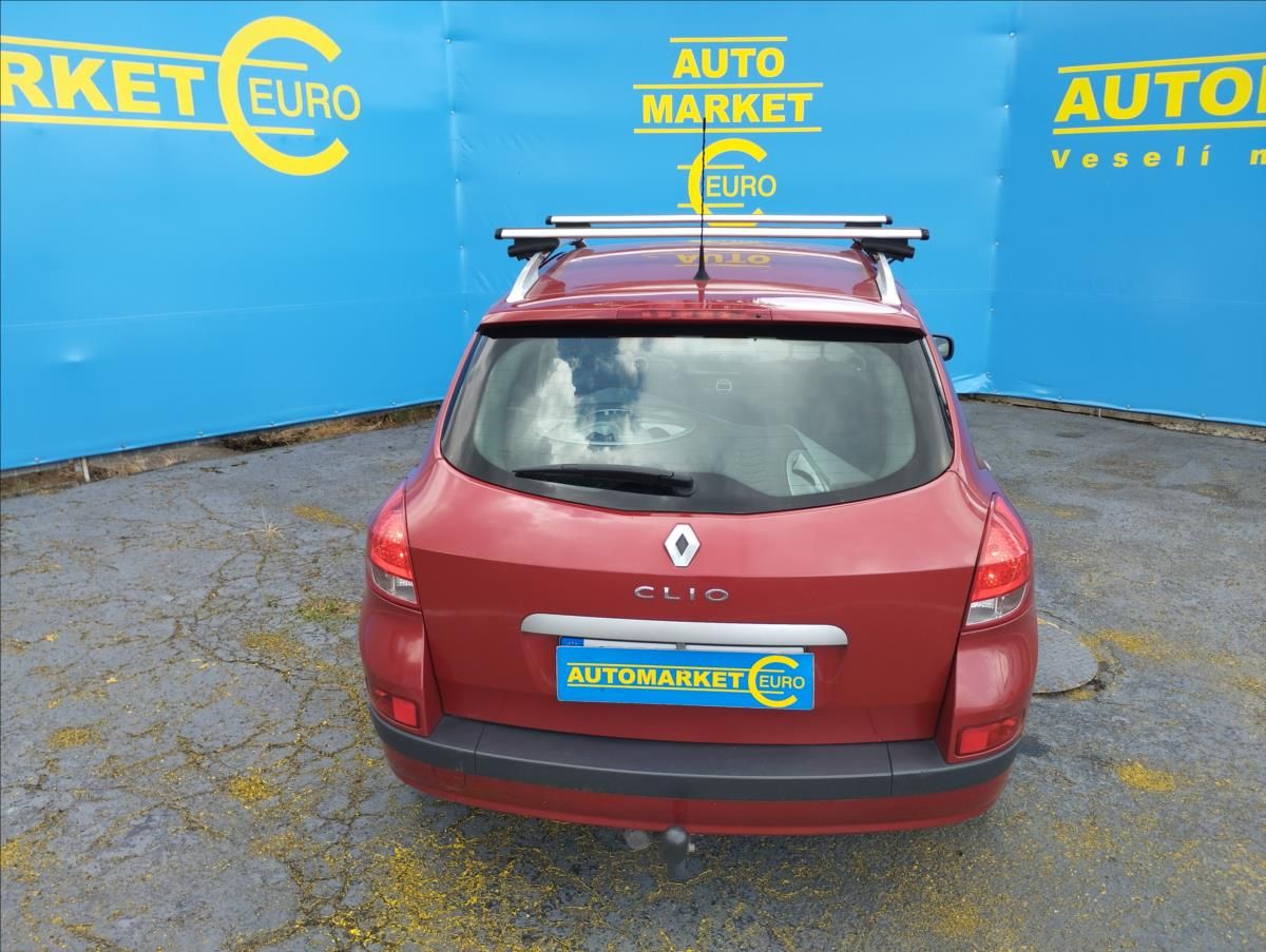 Renault Clio, 1,2 55KW Garážované, Servisova - fotka 5