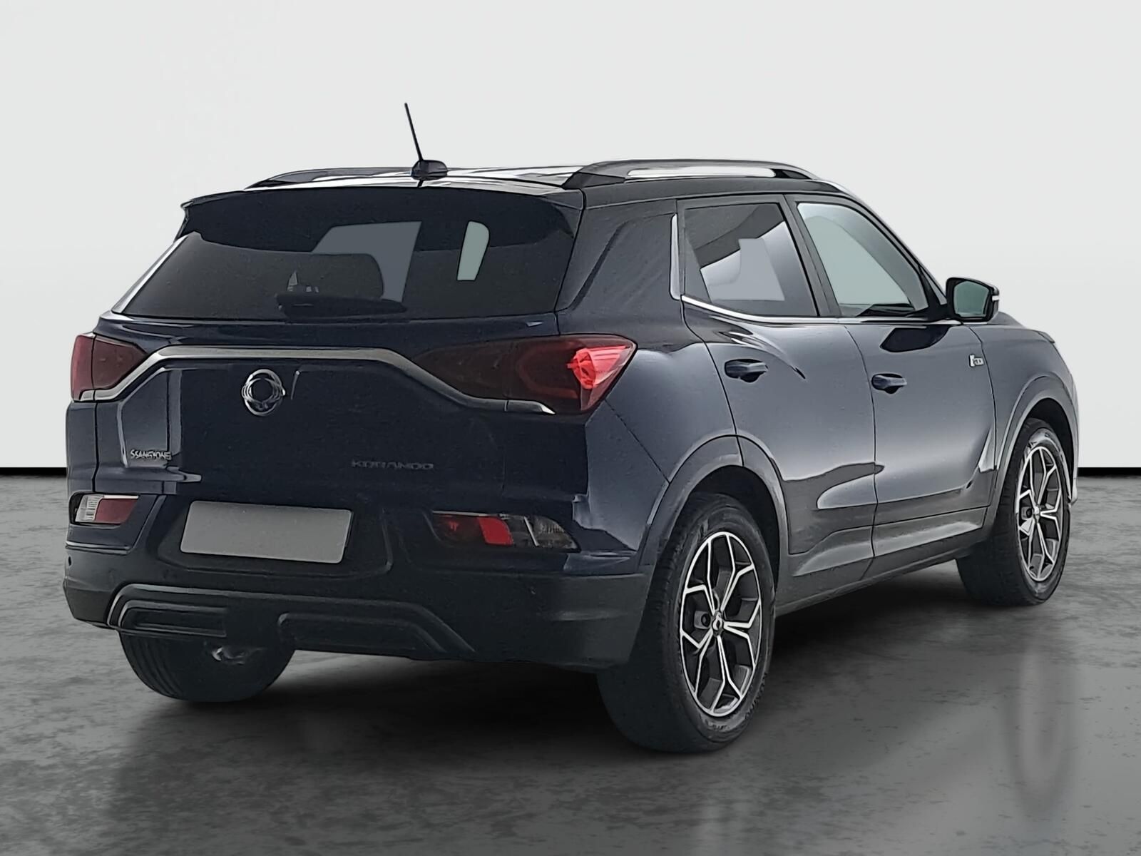 SsangYong Korando, 1.5 T-GDI, 4X4, Automat, ČR - fotka 5