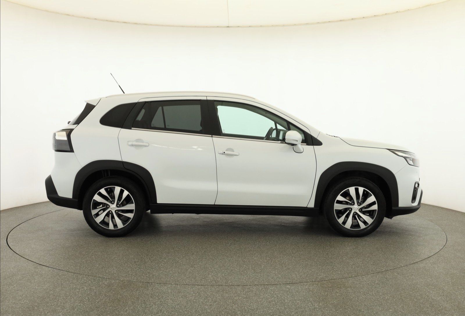 Suzuki SX4 S-Cross, 1.4 BoosterJet, 4X4, ČR,1.maj - fotka 6