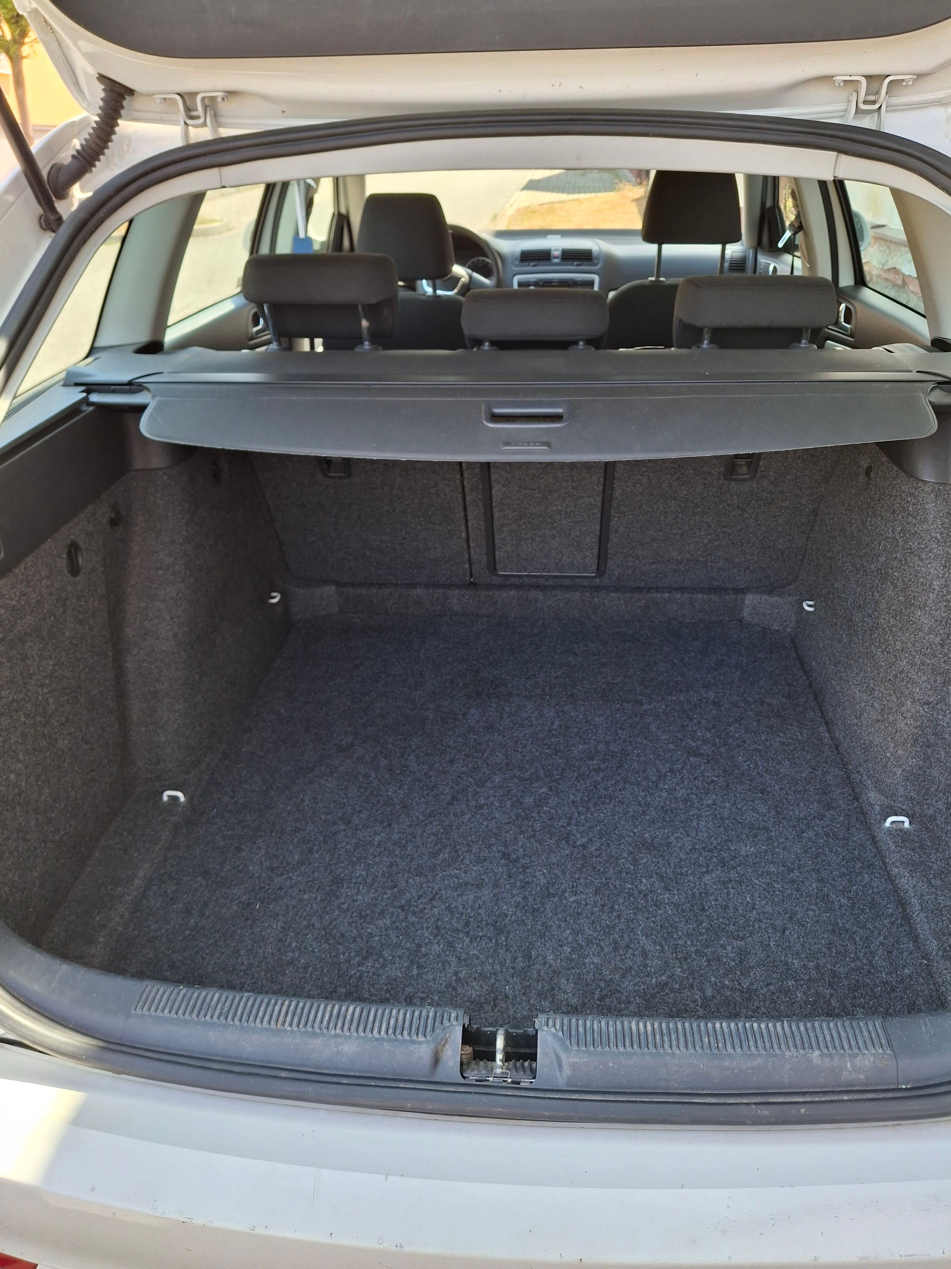 Škoda Octavia, 1.6 TDI - Původ ČR, STK 1/28 - fotka 4