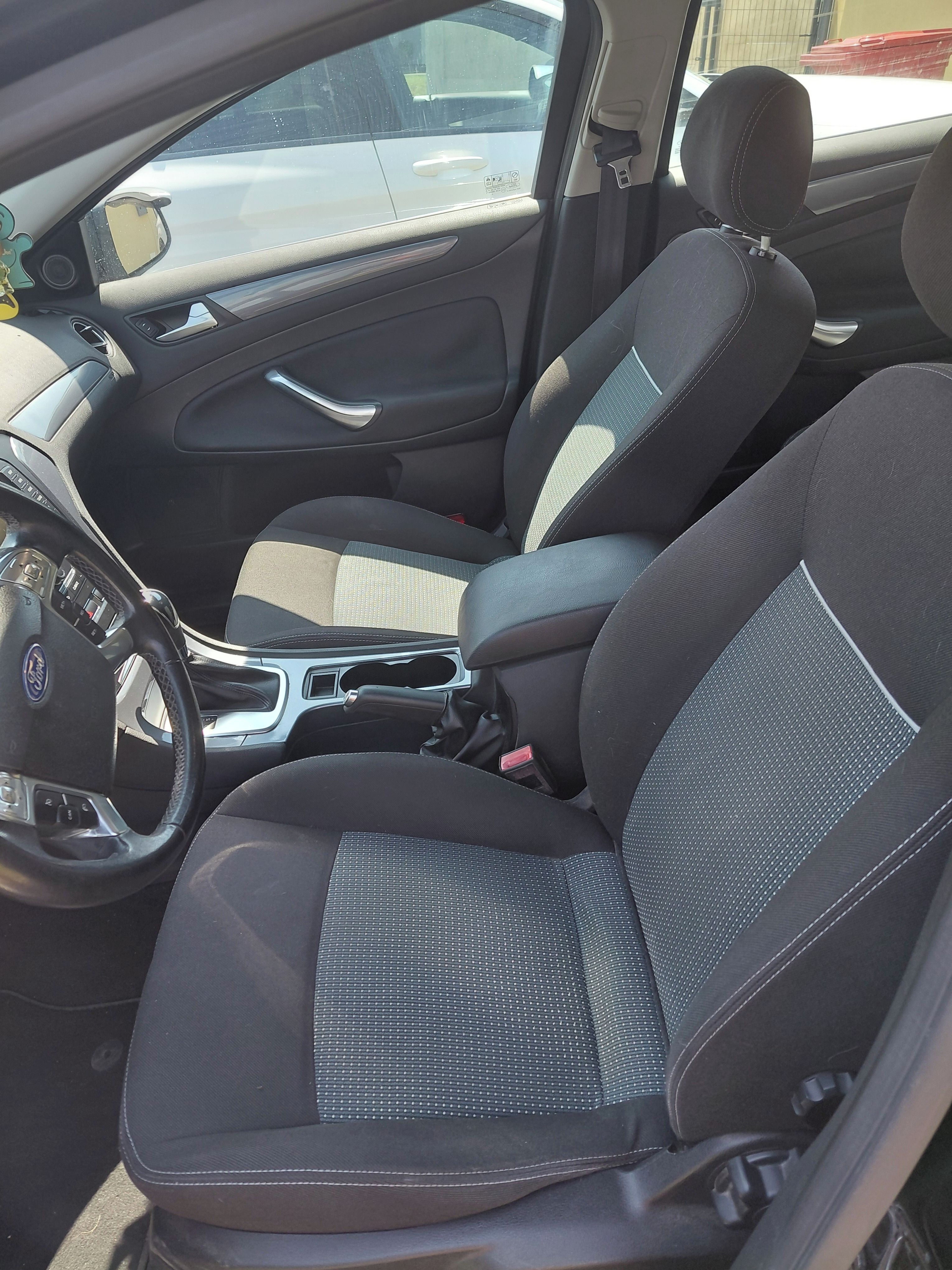 Ford Mondeo, Ford Mondeo kombi 2,0 - fotka 4