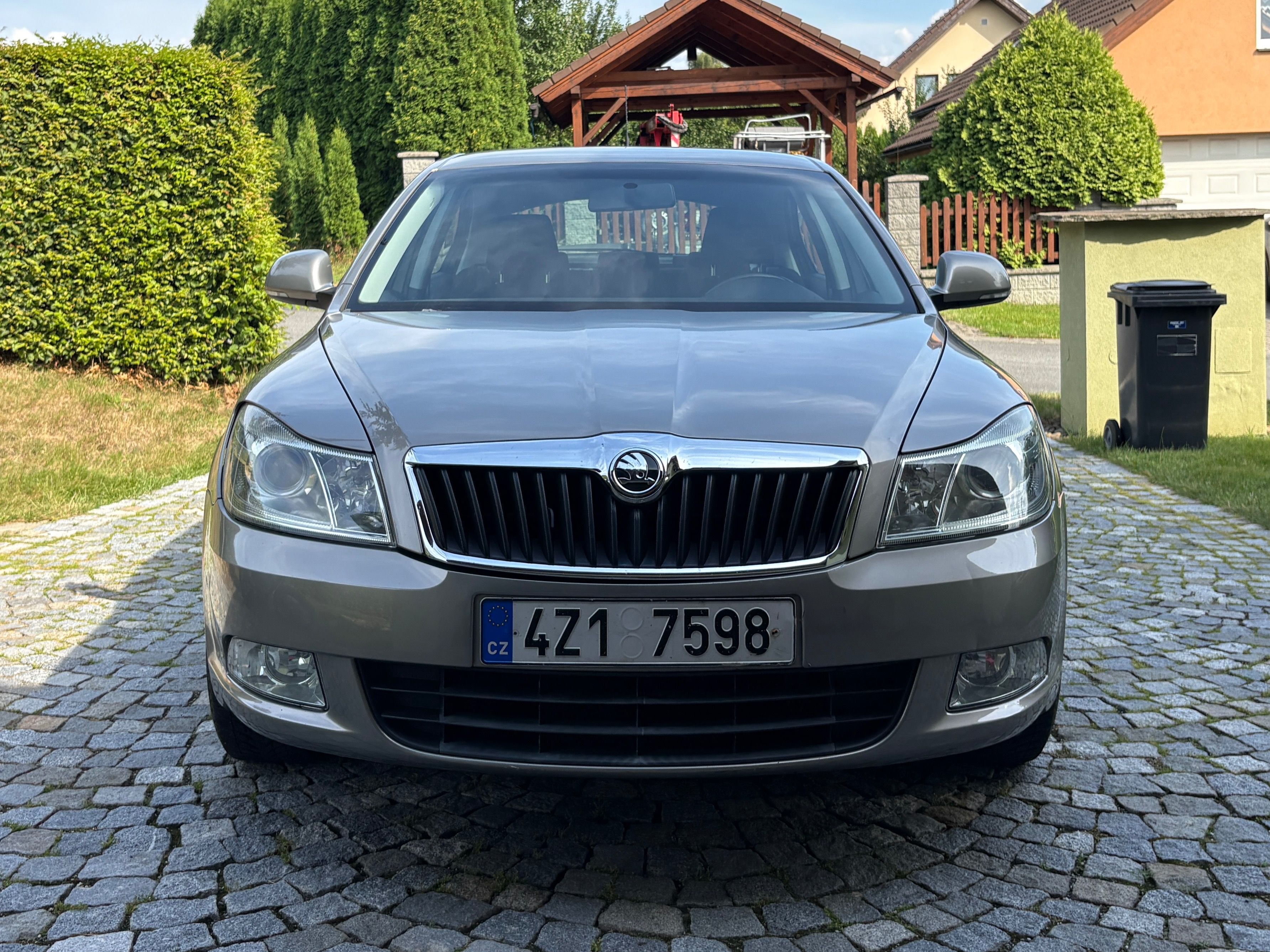 Škoda Octavia, 1.6 TDI, 221 000 km, 1.majitel - fotka 3
