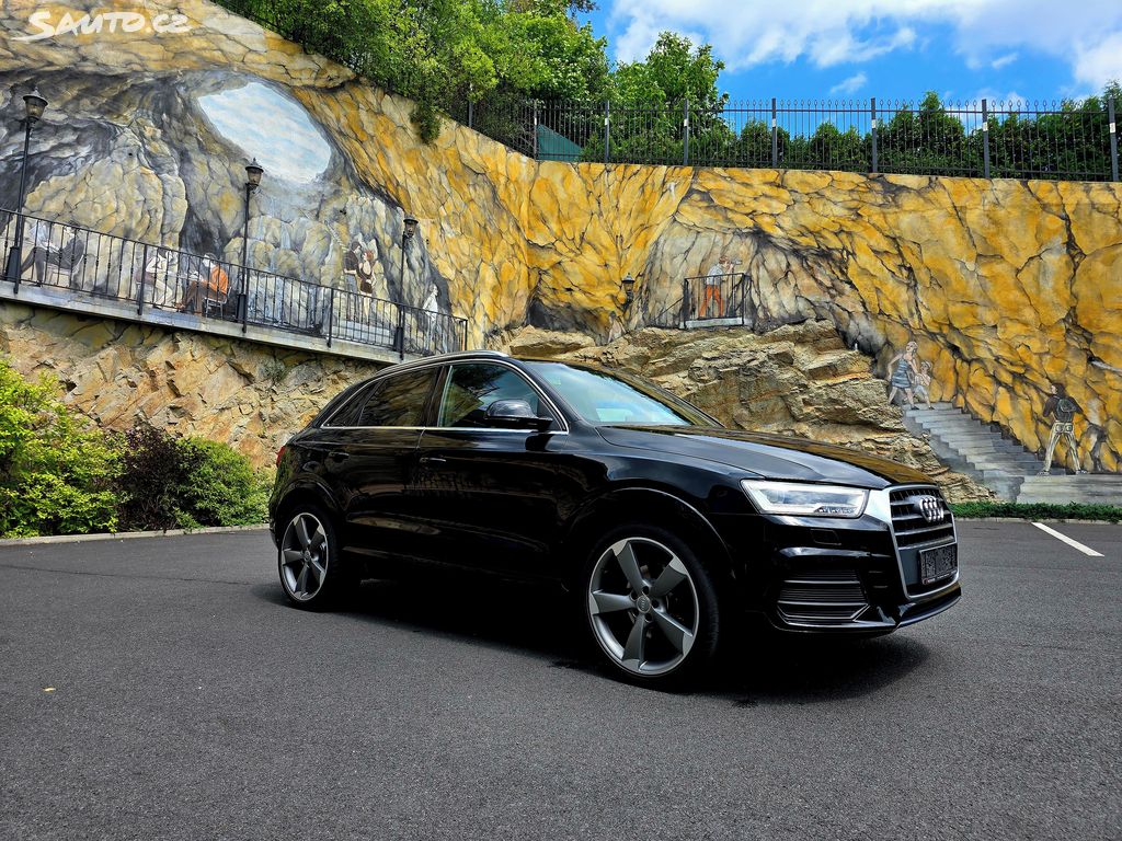 Audi Q3, 2.0 tdi, manuál, S - line