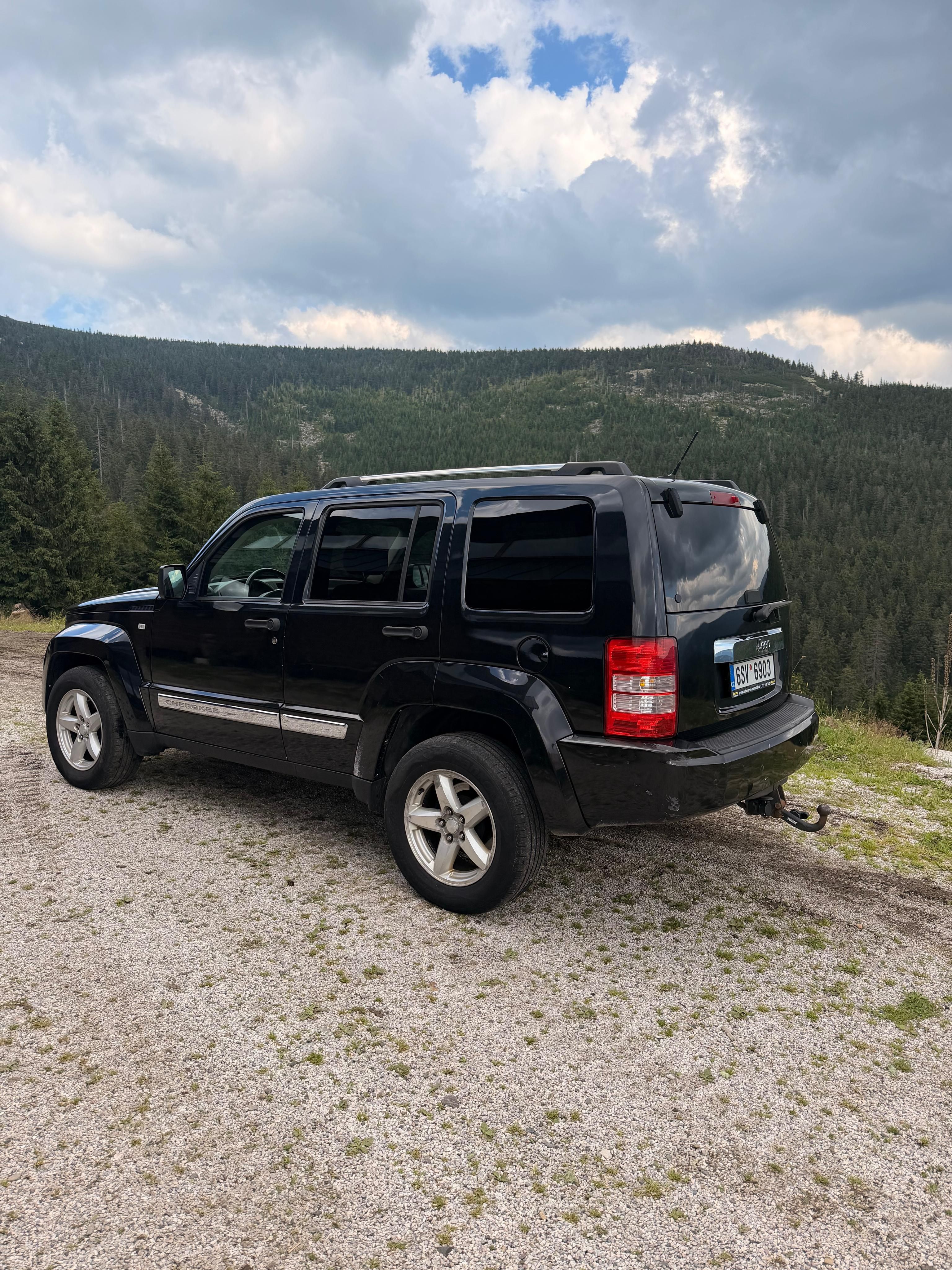 Jeep Cherokee, Jeen Cherokee 4x4, odpočtové - fotka 6