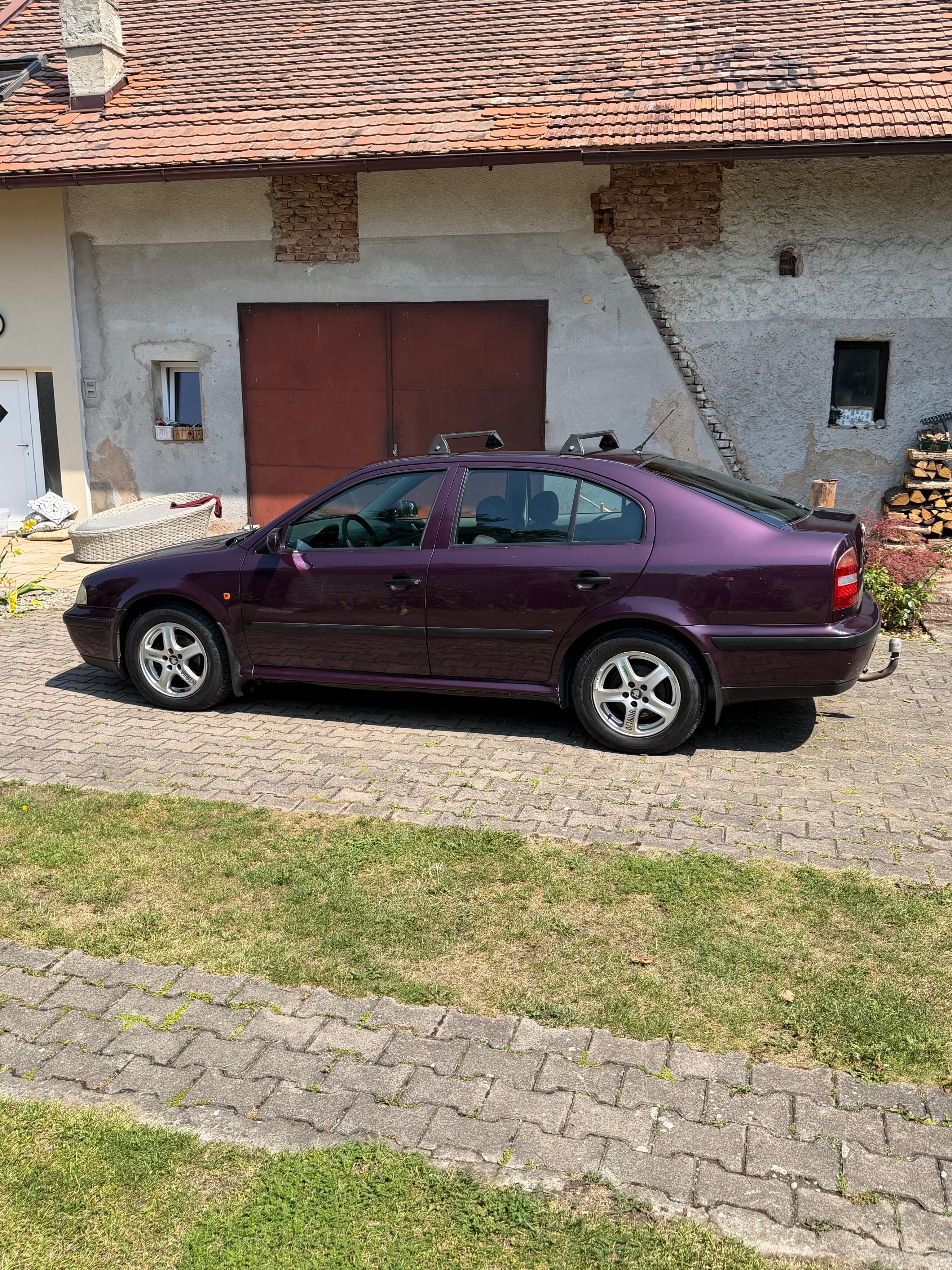 Škoda Octavia - fotka 5