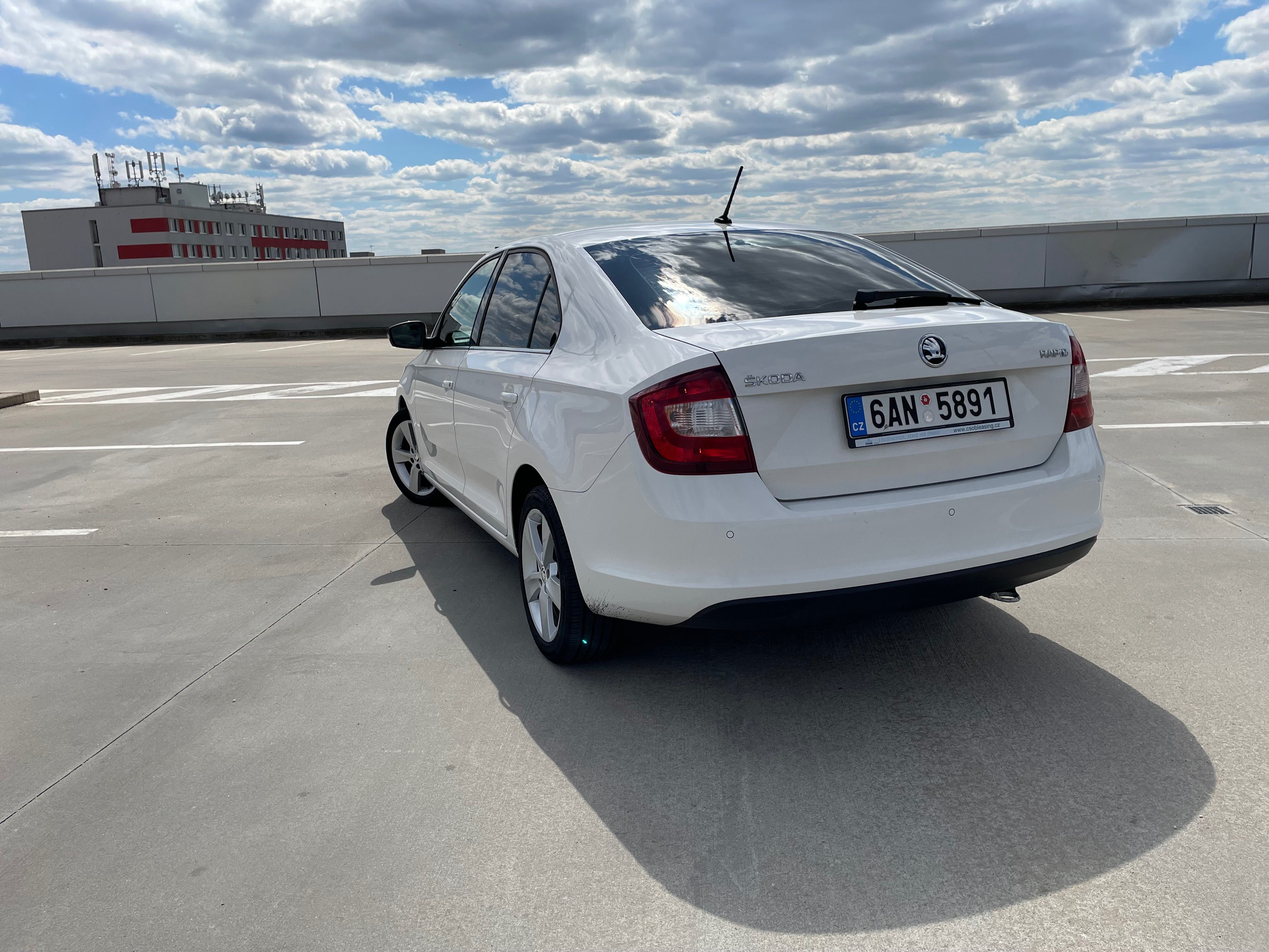 Škoda Rapid, Škoda Rapid 1.4 TDI, Klimatiza - fotka 4