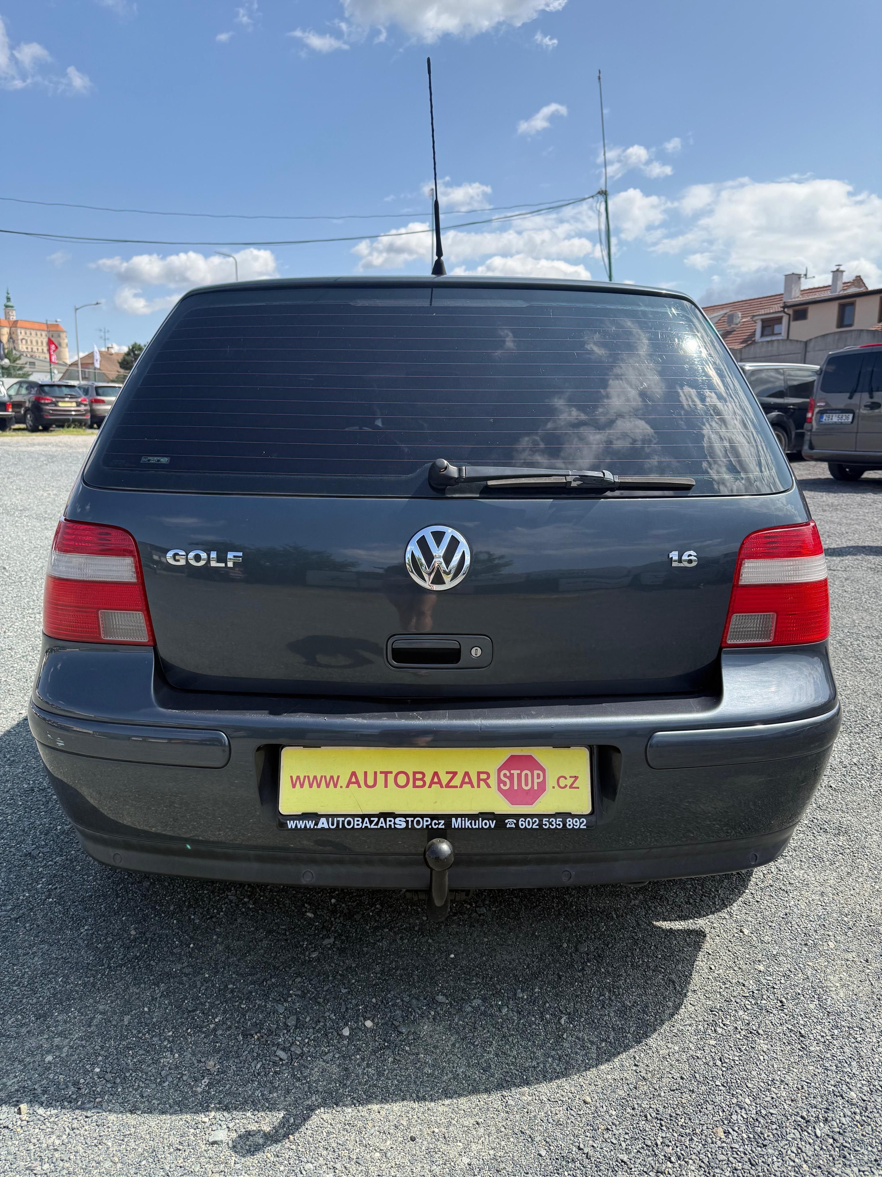 Volkswagen Golf, 1.6i 16V - fotka 5