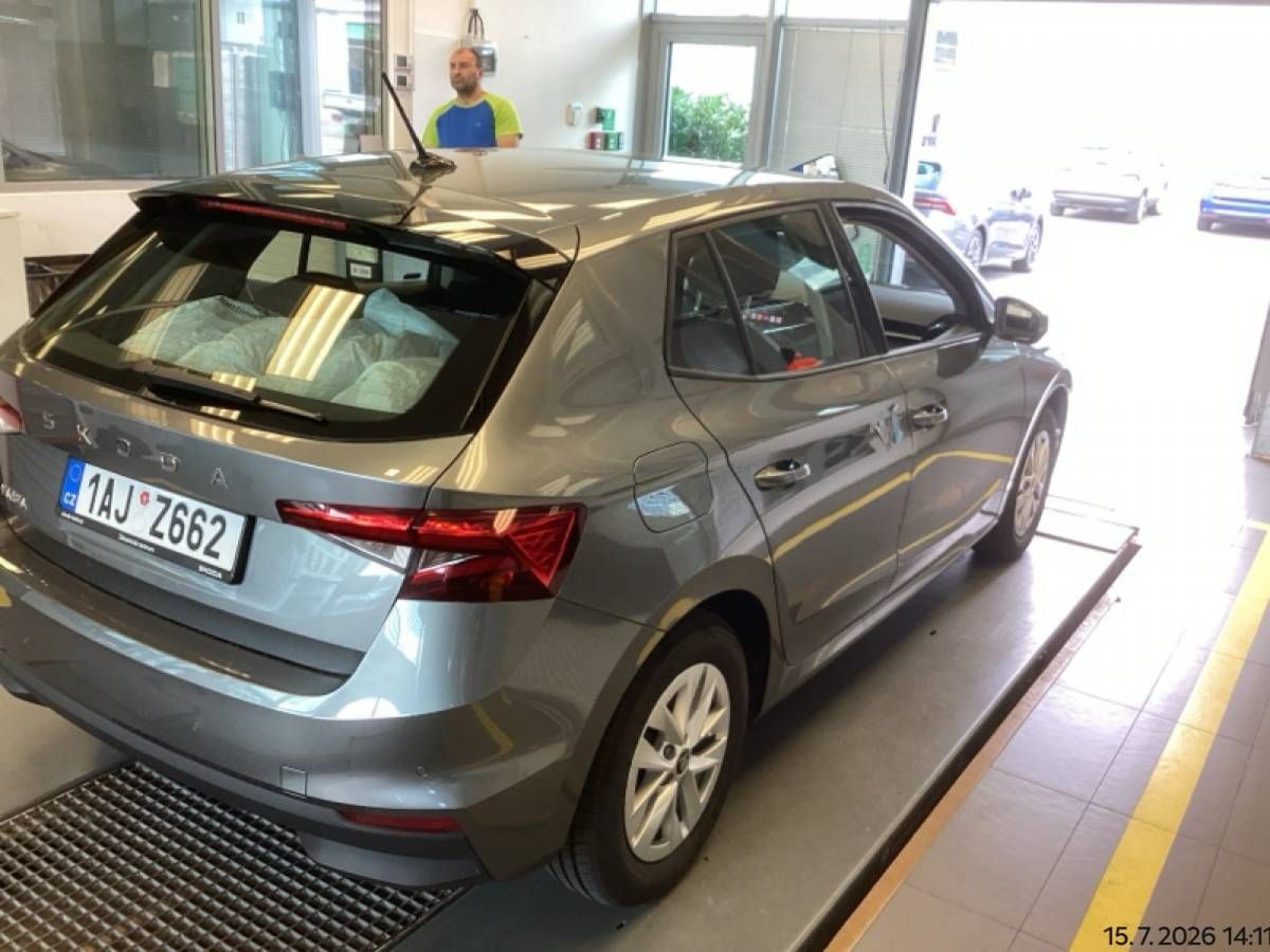 Škoda Fabia, Selection 1,0 TSI 70kW MT5/Z66 - fotka 3