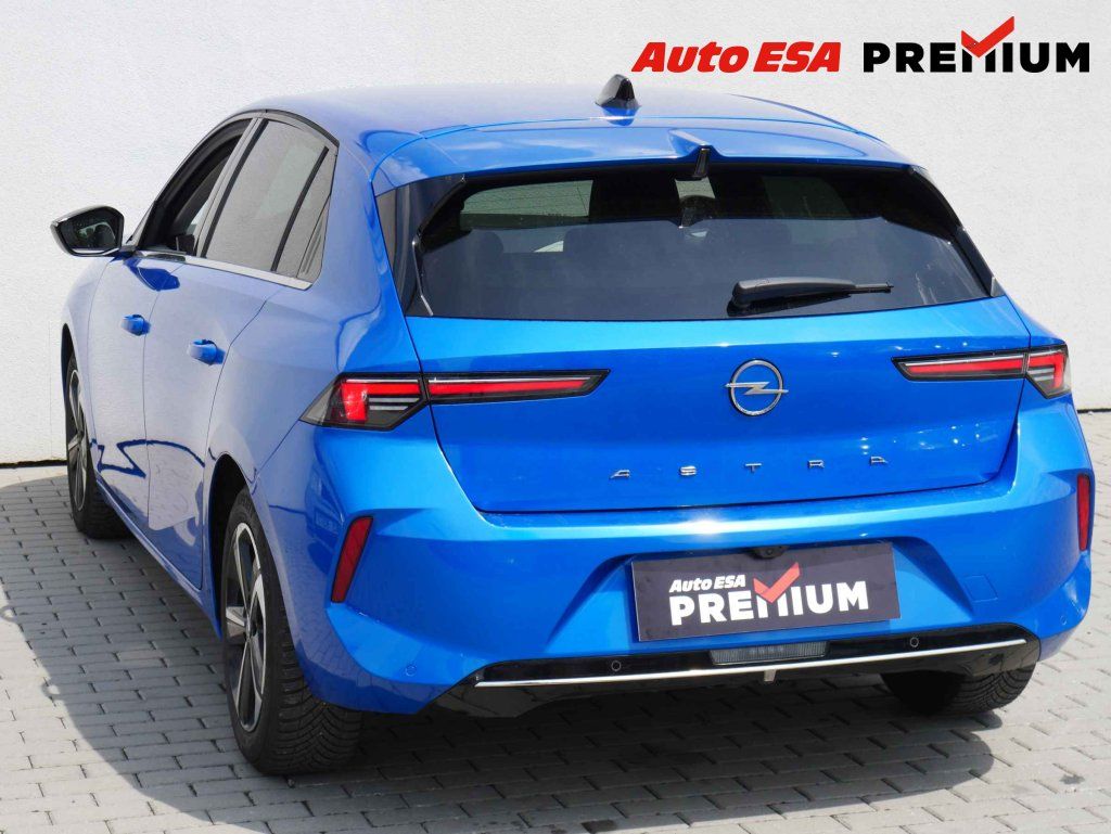 Opel Astra, 1.2PT,ČR,servis.kniha - fotka 6