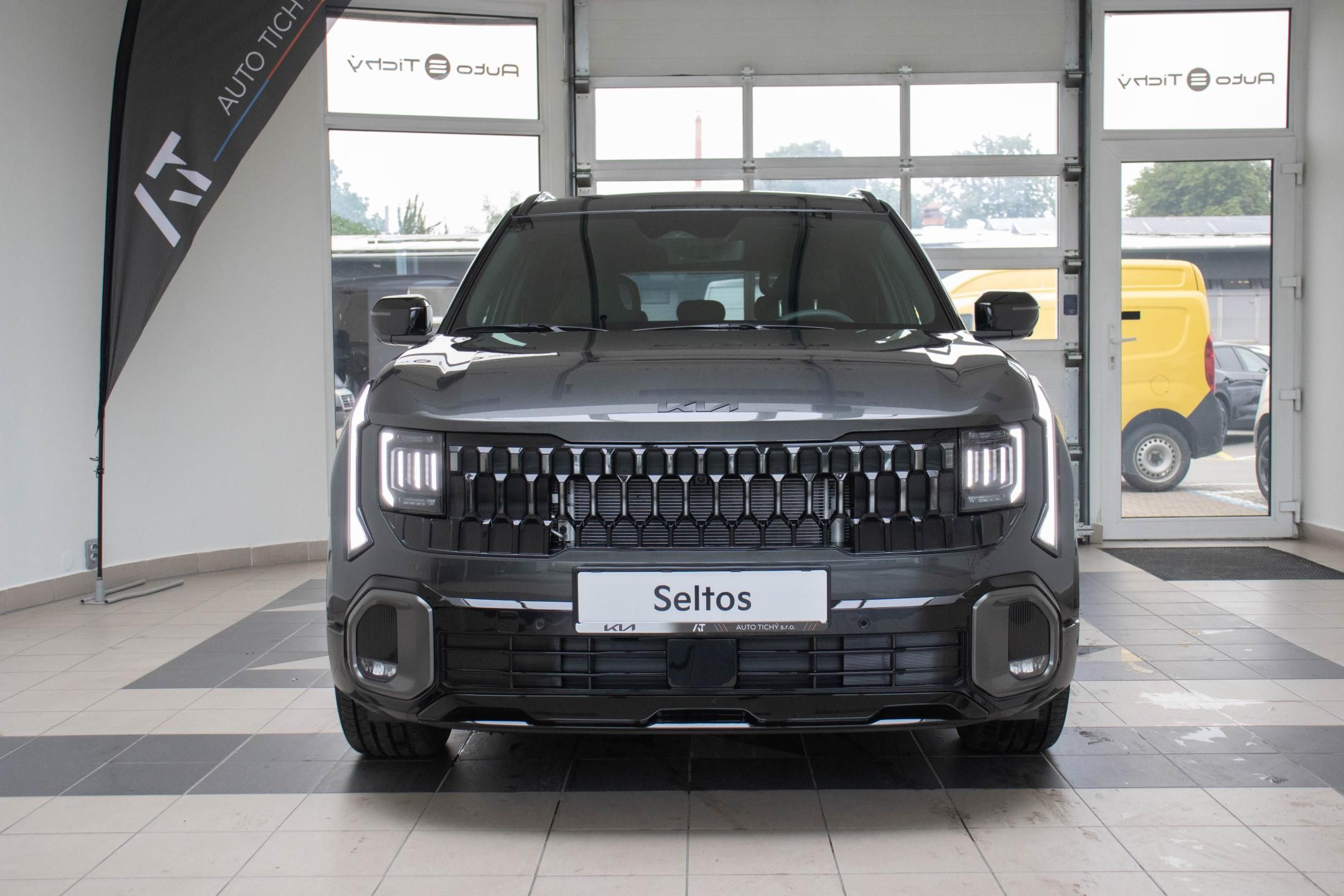 Kia Seltos, 1,6 T-GDi GPF 4x2 7DCT X-LINE - fotka 2