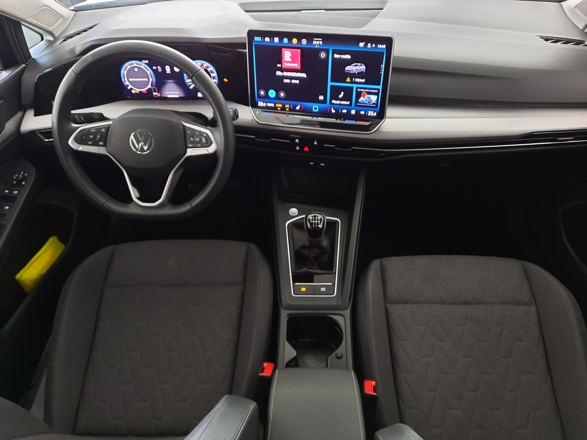 Volkswagen Golf, Golf People 1,5 TSI (85kW/116k - fotka 5