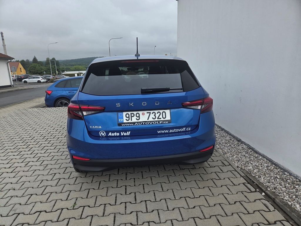 Škoda Fabia, Top Selection 1,0TSI 70kW - fotka 6