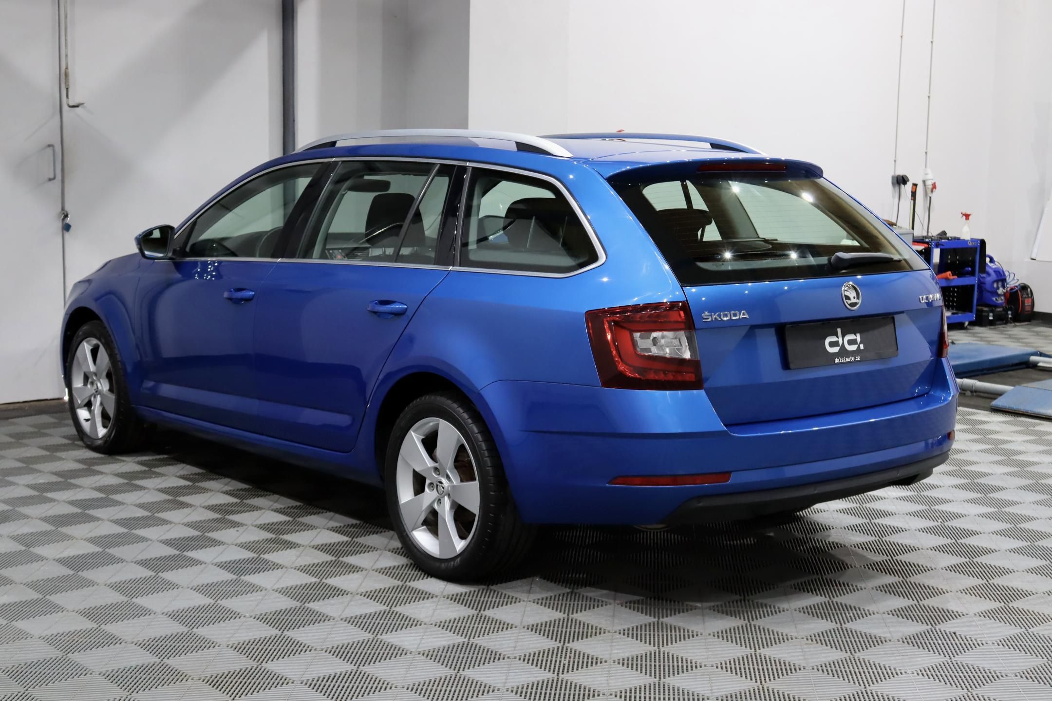 Škoda Octavia, 3 FL Combi 1.4 TSI 110 kW - fotka 5