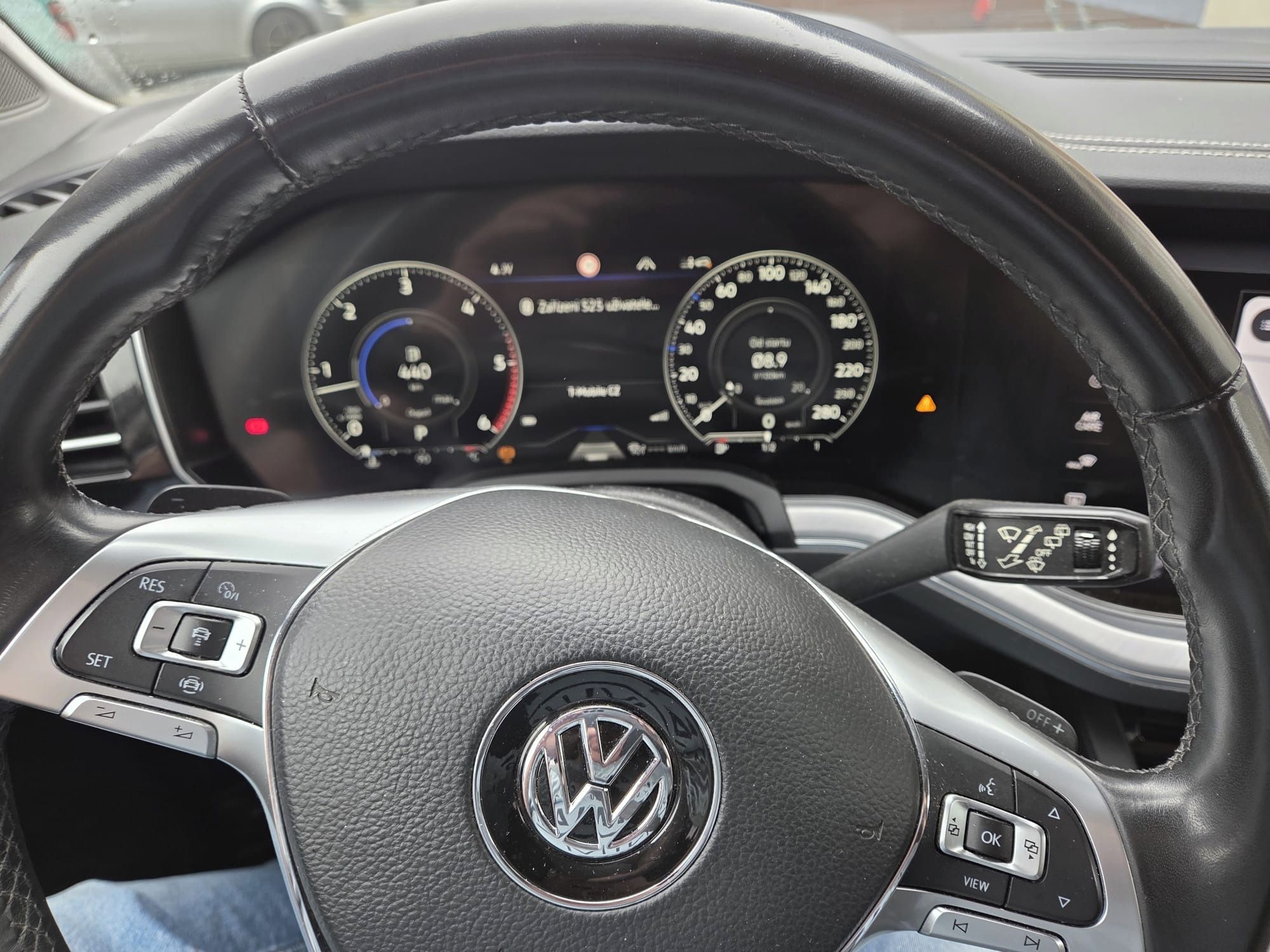 Volkswagen Touareg, 3.0 TDI 4 MOT, 8TT, vzduch - fotka 5
