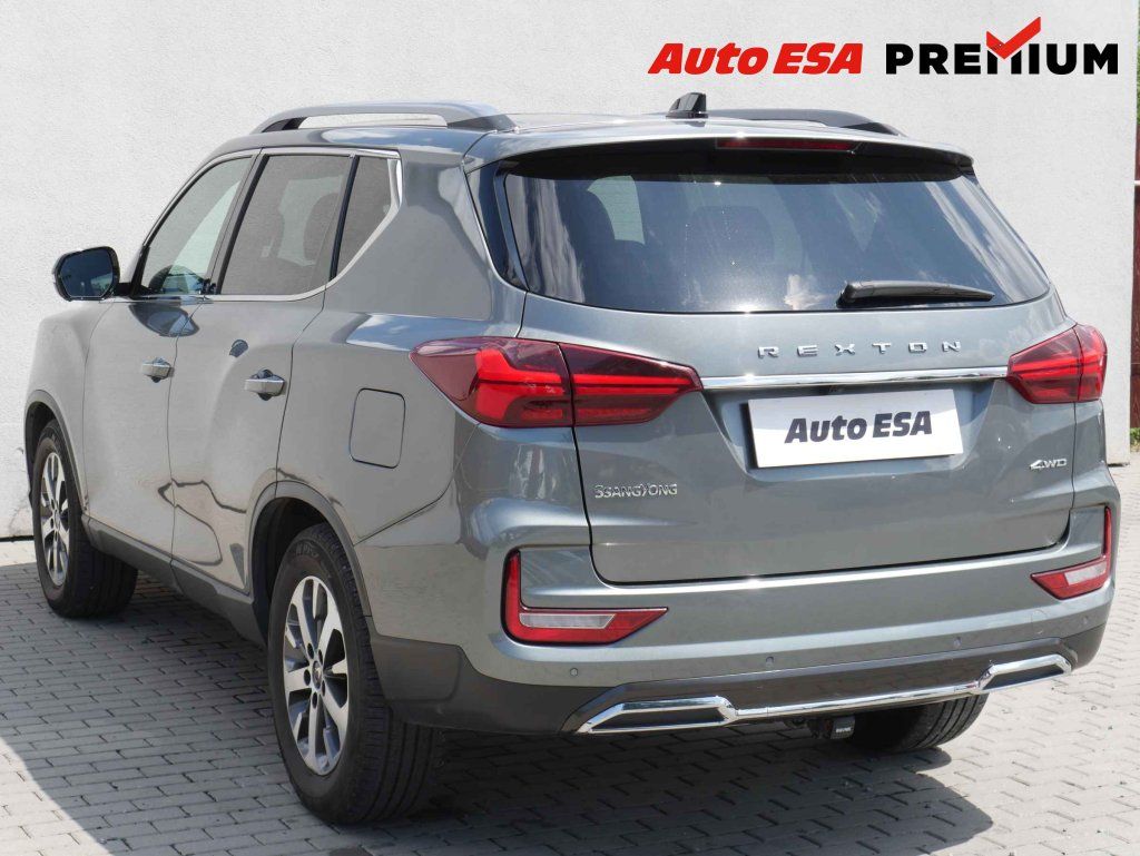 SsangYong Rexton, 2.2 e-XDi 4x4,ČR,AT,LED - fotka 6