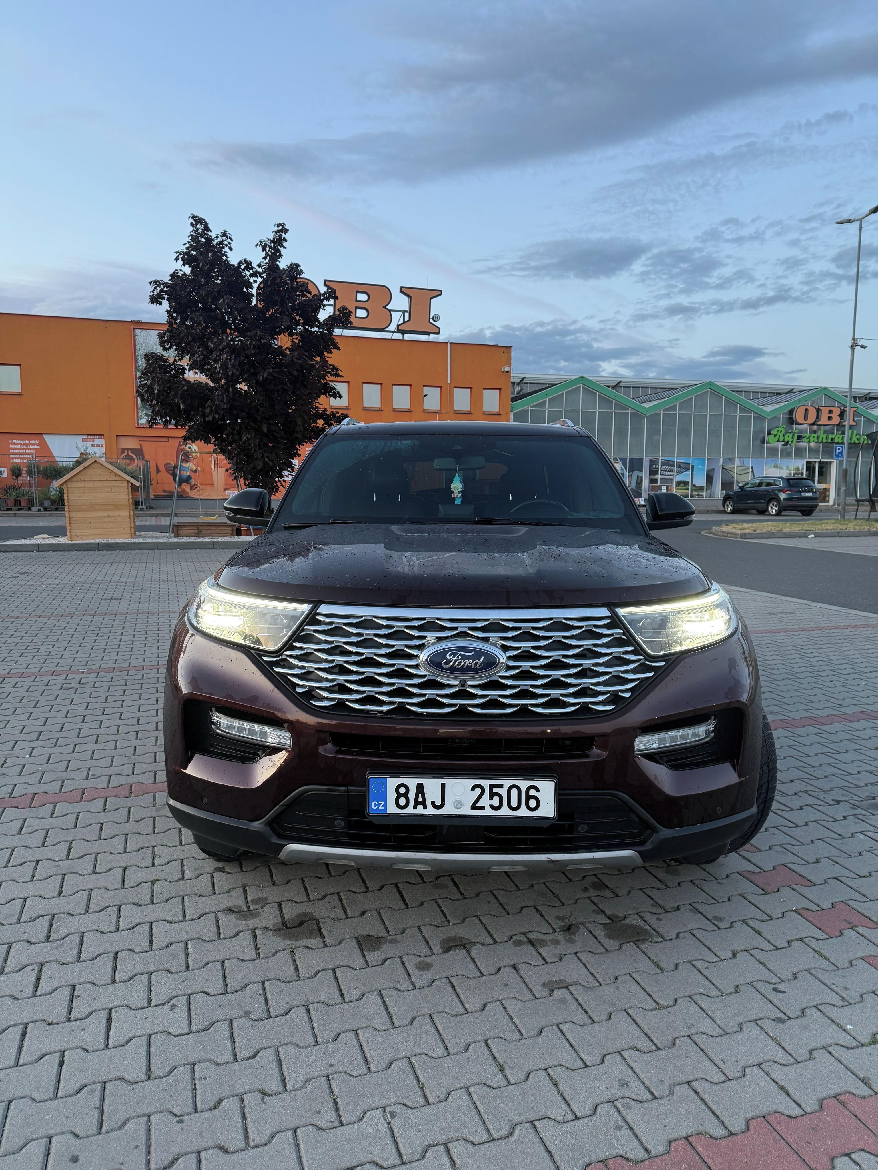 Ford Explorer, 3.0 V6 Hybrid 336KW 4x4 SUV