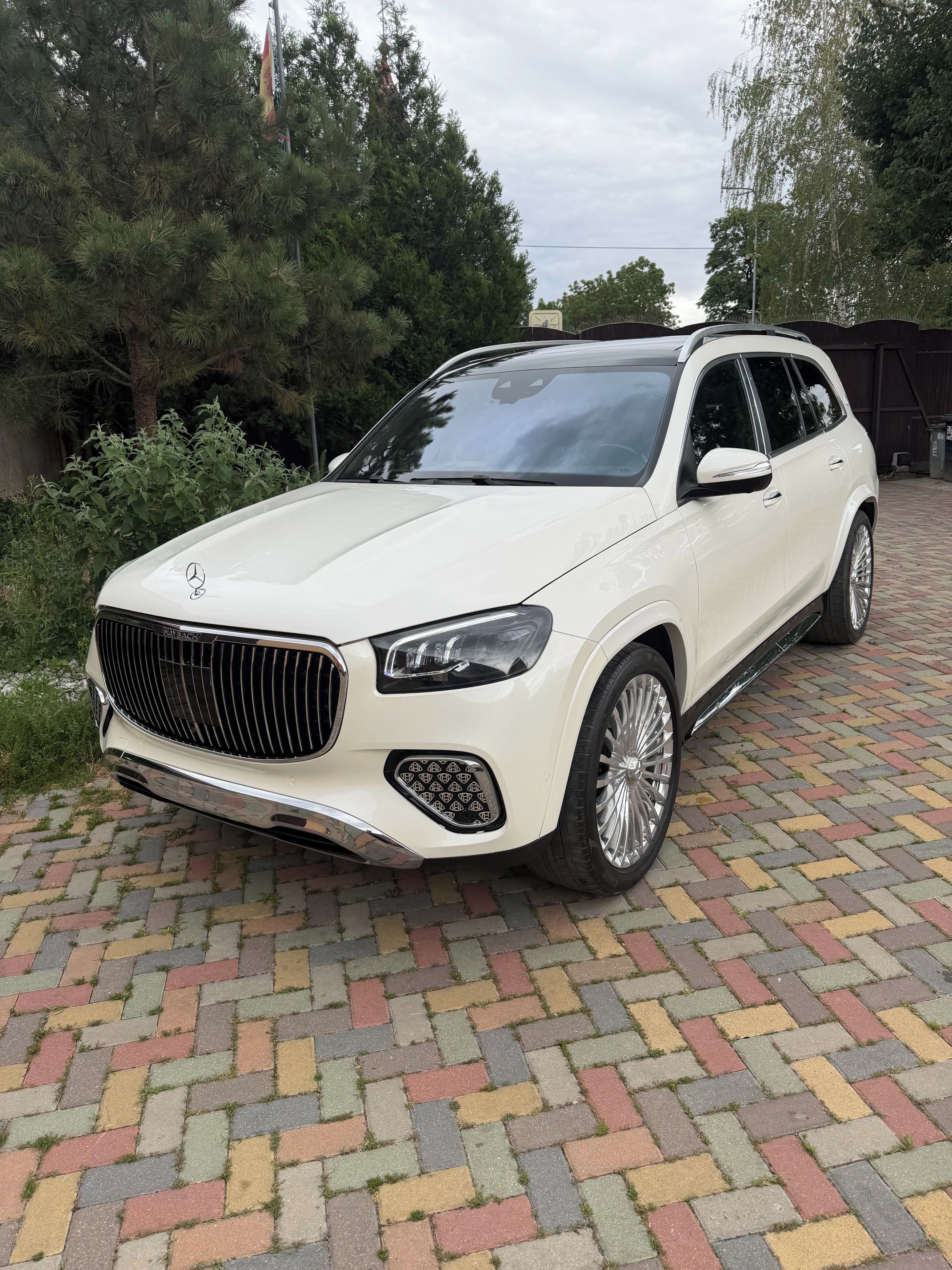Mercedes-Benz GLS