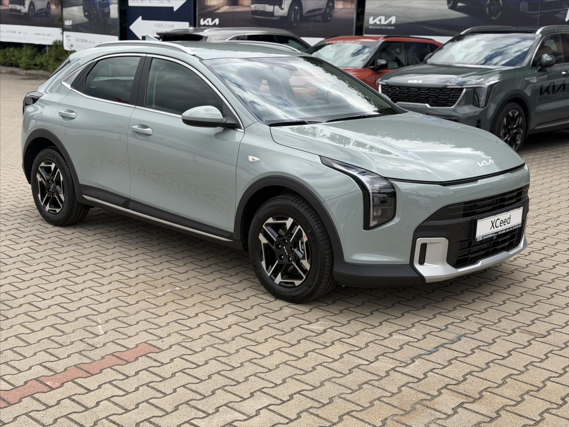 Kia XCee´d, 1,0 T-GDi SPIN NOIVNKA - fotka 2