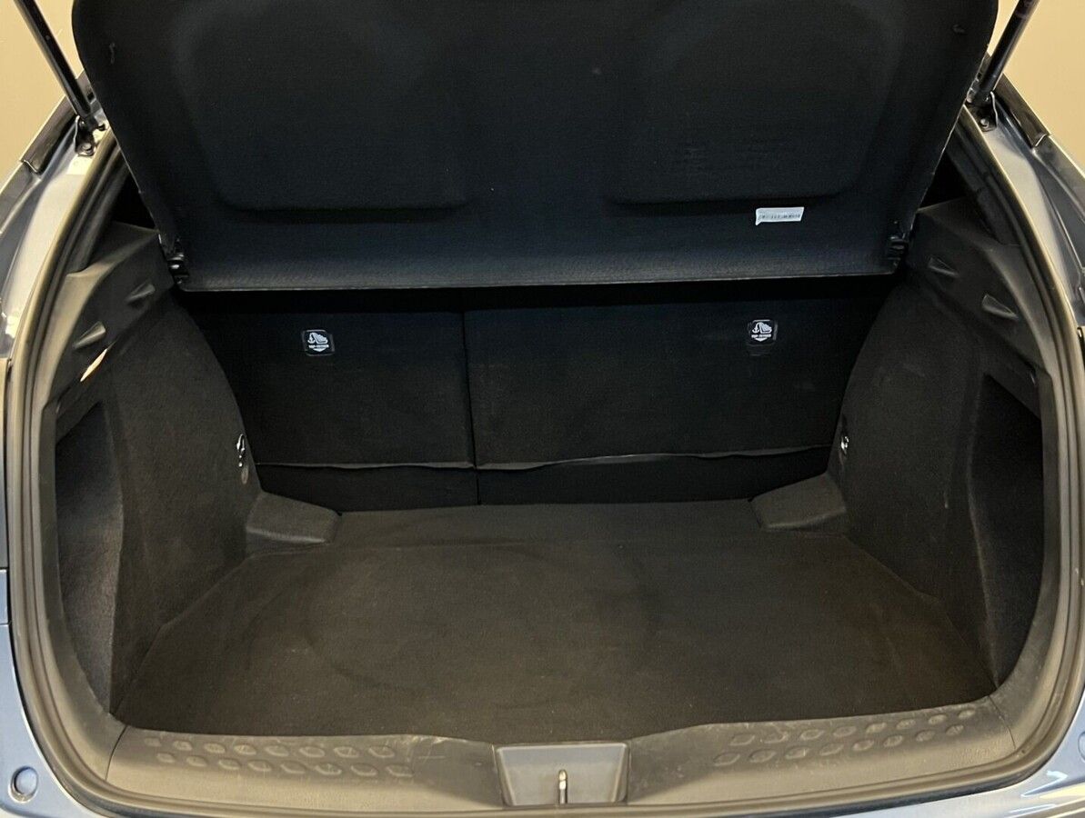Toyota C-HR, 1.8 Hybrid AT COMFORT - fotka 6