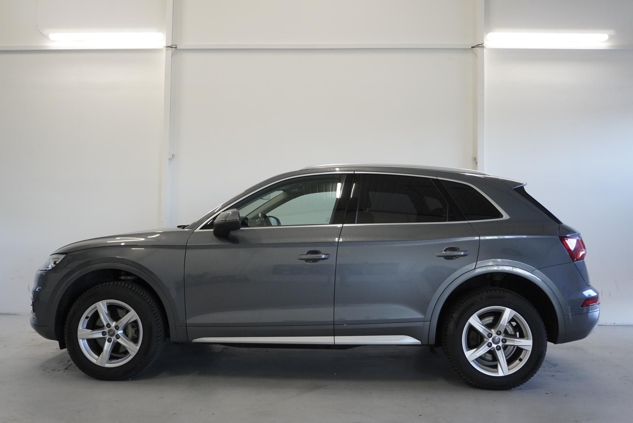 Audi Q5, 2,0 40 TDI 140kW QUATTRO - fotka 2
