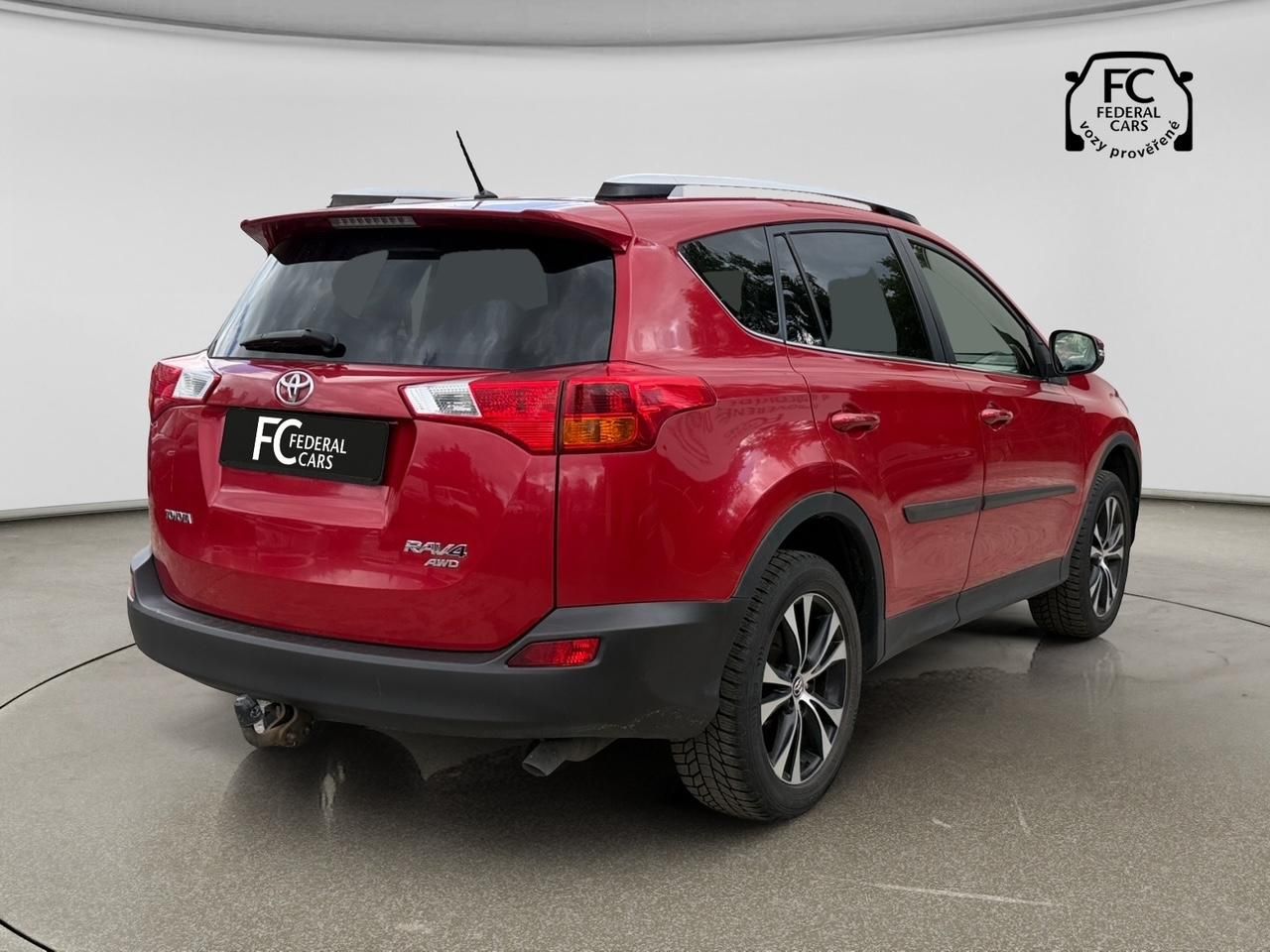 Toyota Rav4, 2.2 D-4D 110 kW Active 4x4 - fotka 5