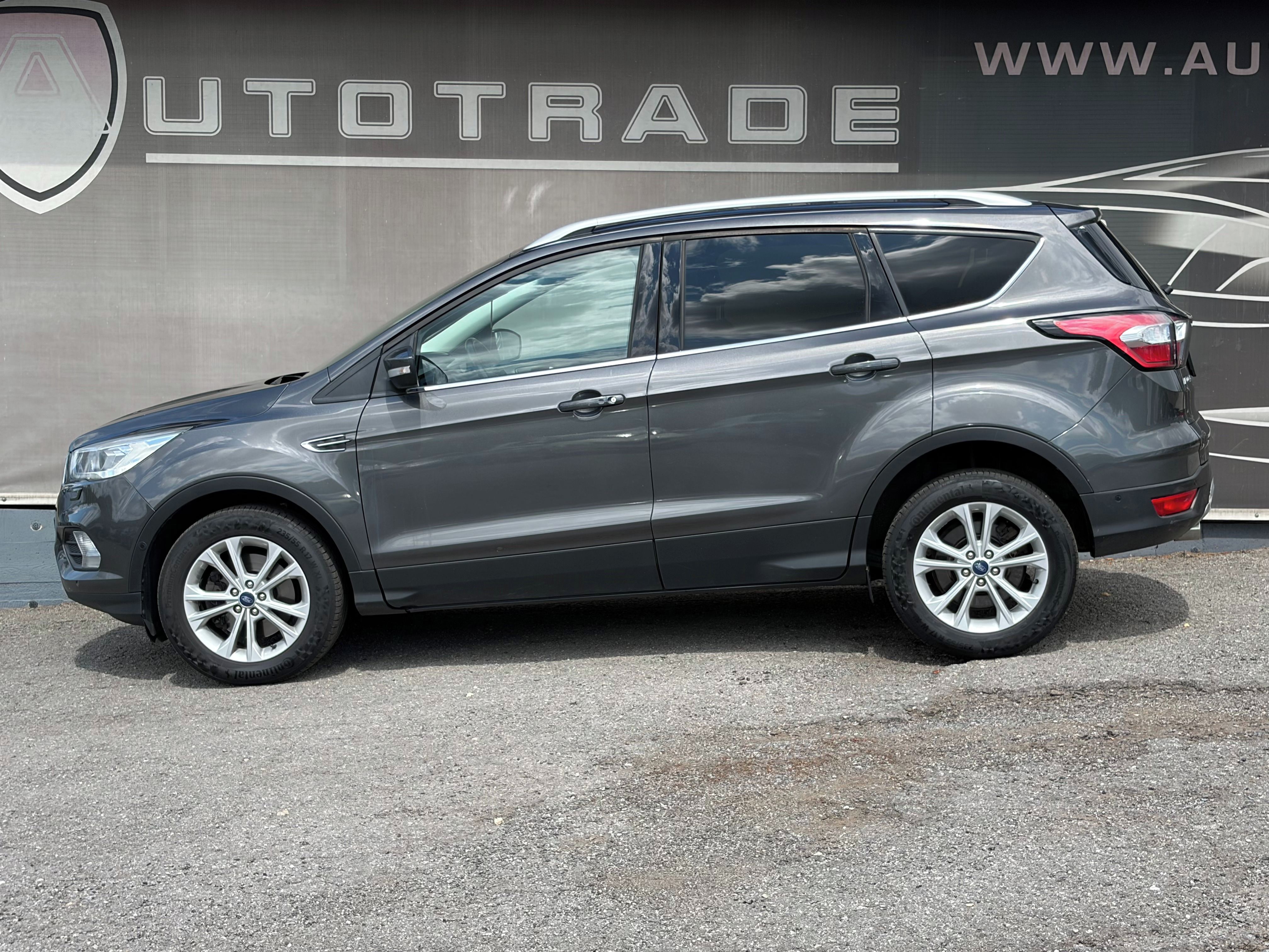 Ford Kuga, 2.0 TDCi 110kW, 4x4, Titanium - fotka 2