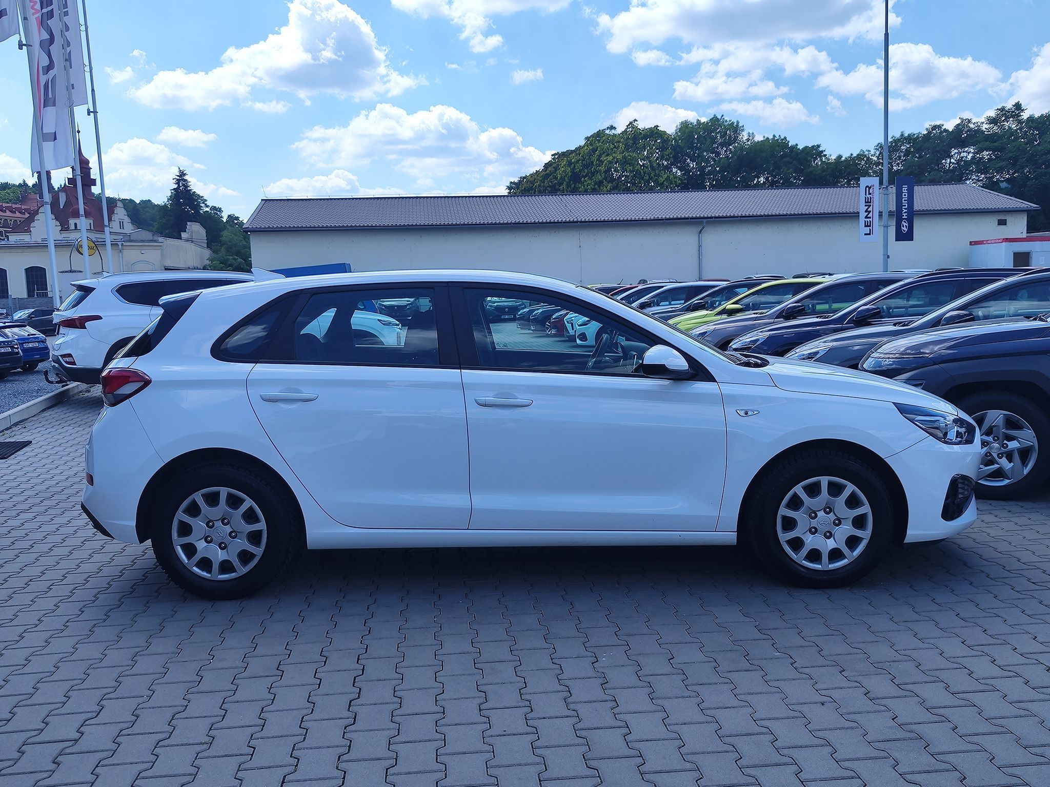 Hyundai i30, 1.5i/81kW Start Plus - fotka 4