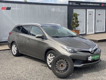 1.6i, ČR, Active, záruka