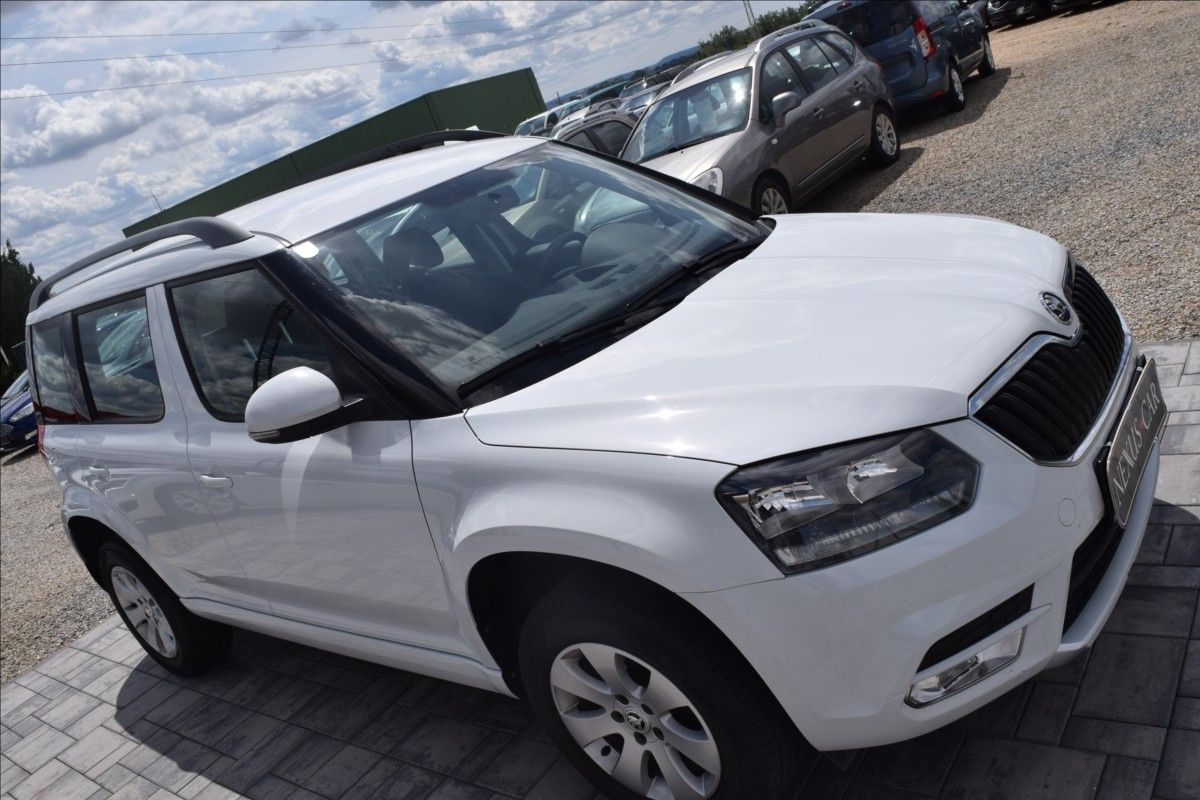 Škoda Yeti, 1,2 TSI 77KW NÍZKÉ KM NOVÁ STK - fotka 4