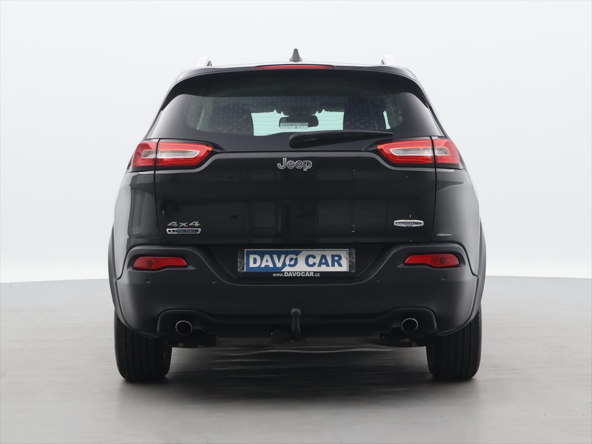 Jeep Cherokee, 2,0 CRDI 125kW Aut. 4x4 - fotka 6