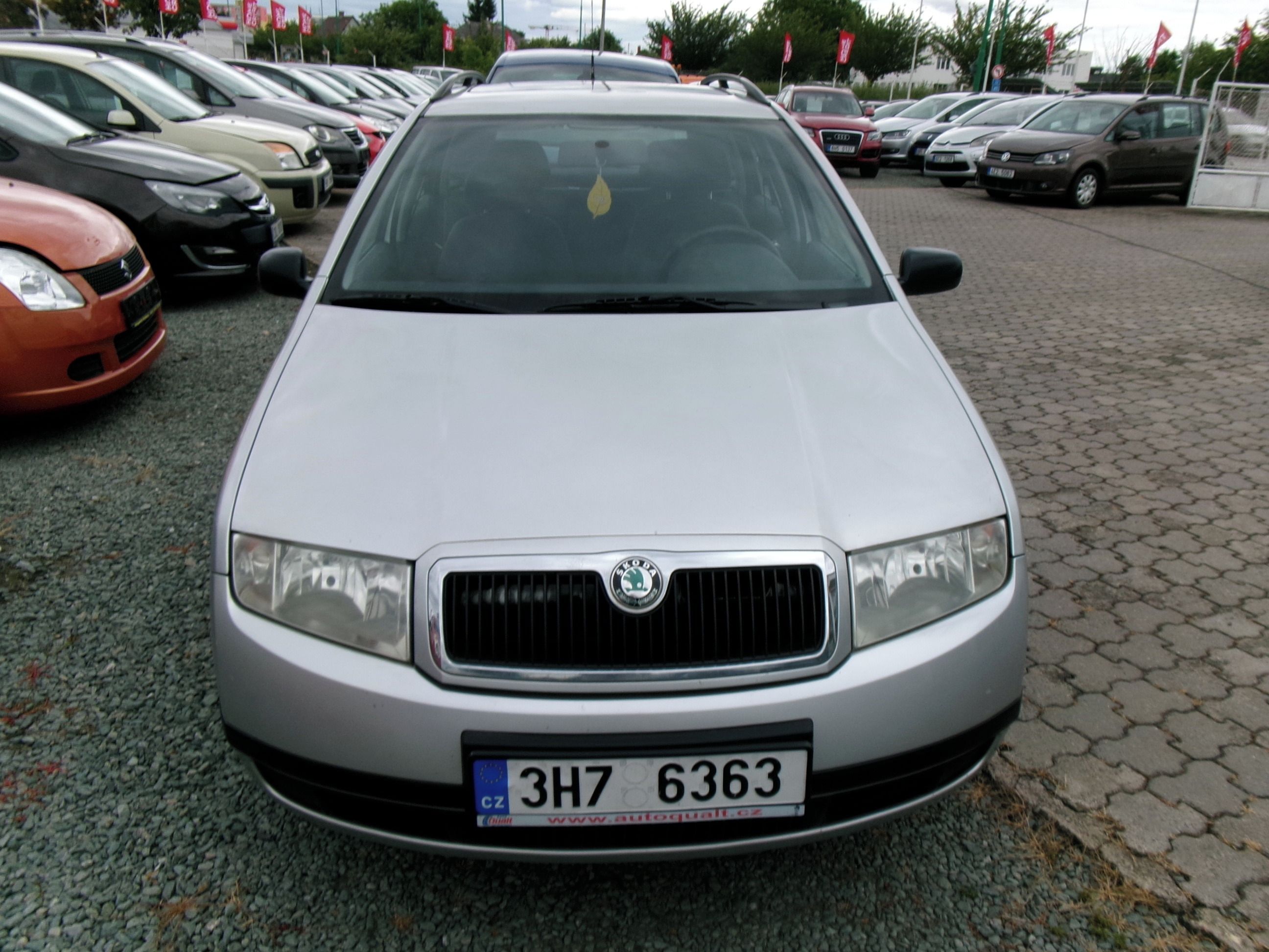 Škoda Fabia, 1.4MPi 50kw,CZ,serviska - fotka 2