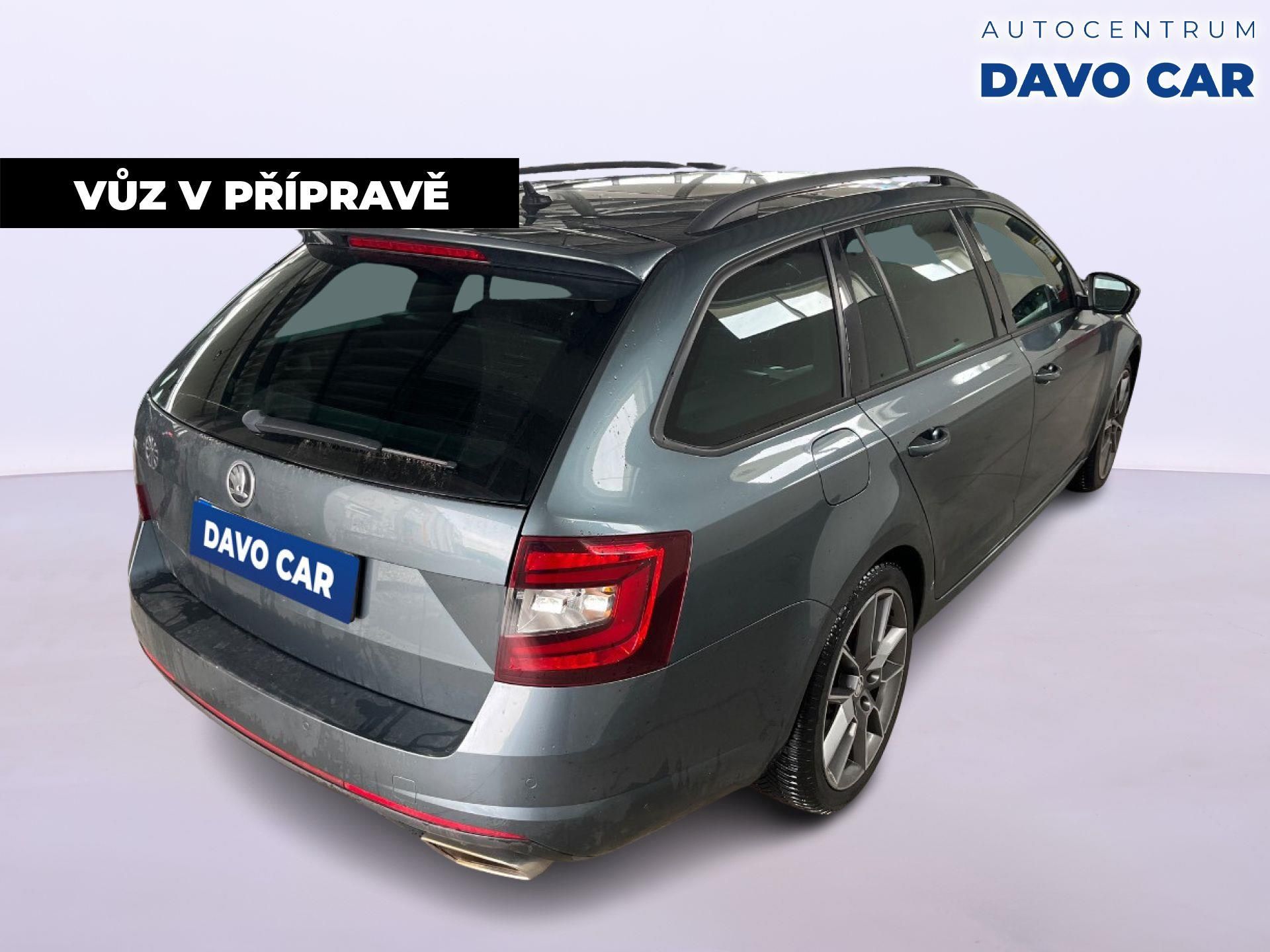 Škoda Octavia, 2,0 TSI DSG RS245 LED Panorama - fotka 3