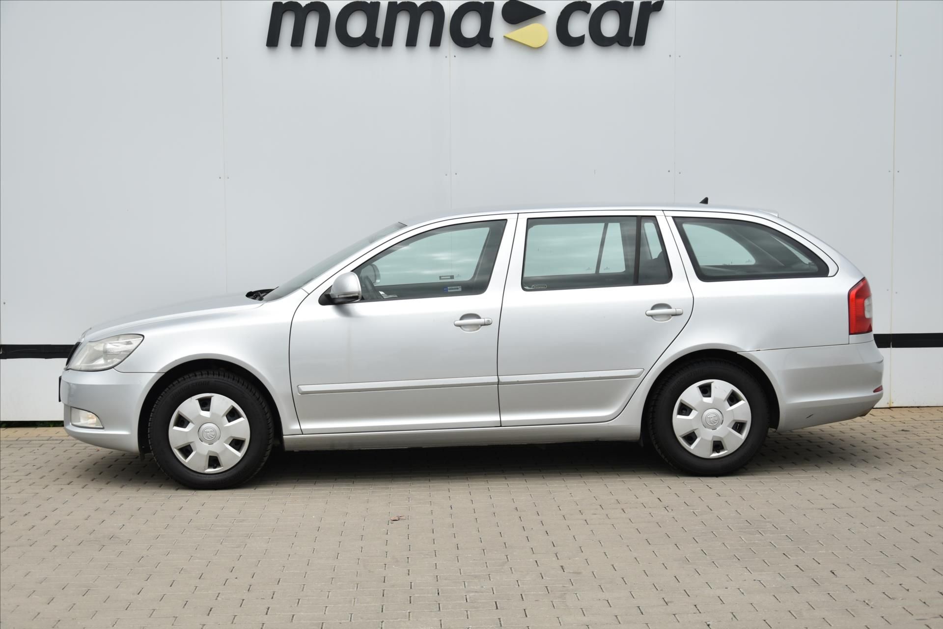 Škoda Octavia, 1.6 TDI  77kW KLIMA SERVIS.KN. - fotka 4