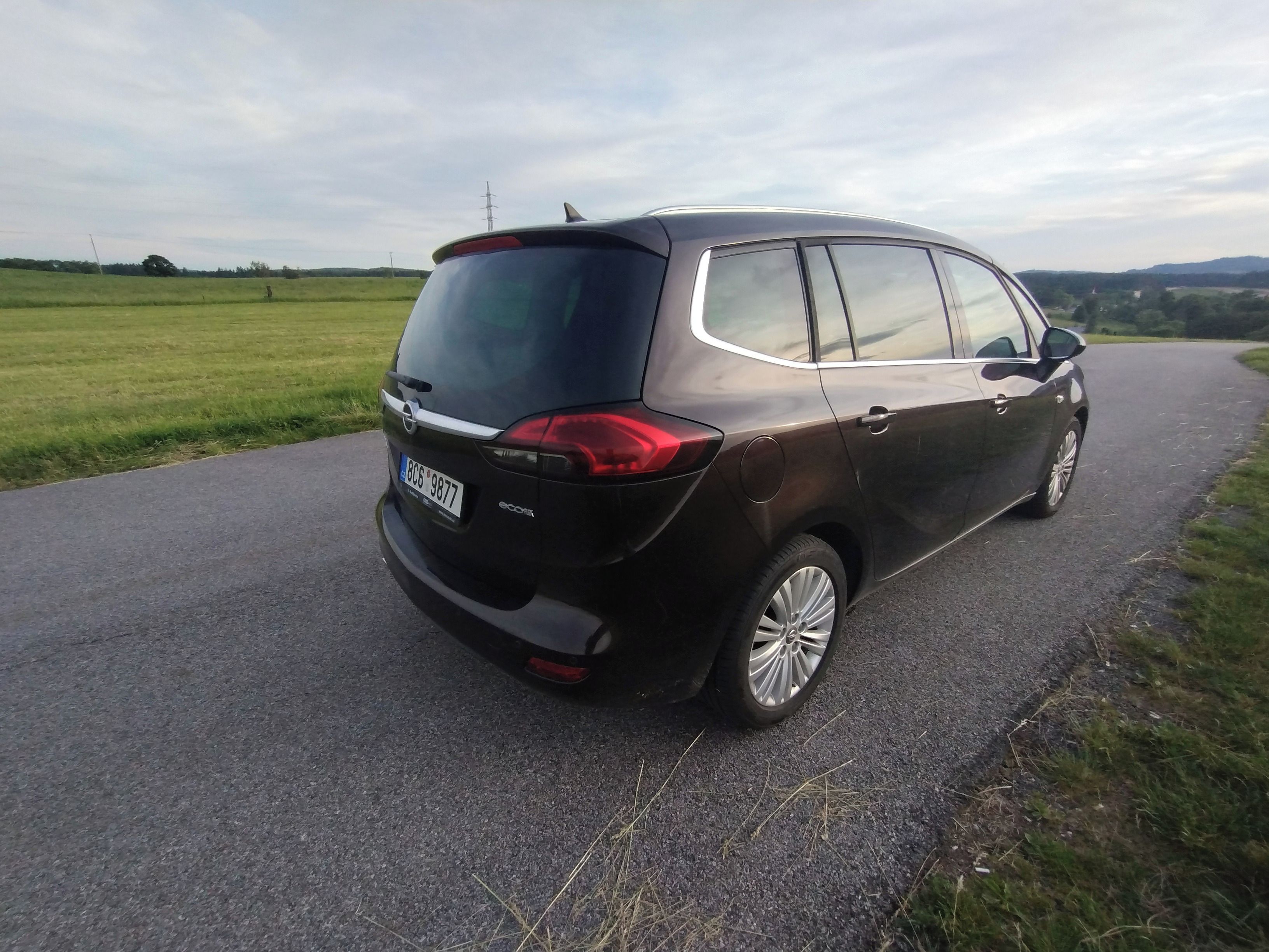 Opel Zafira, TOURER 2.0 CDTI - fotka 3