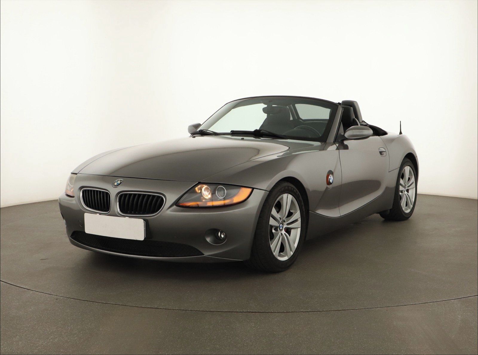 BMW Z4, 2.2i, Automatická klima - fotka 2