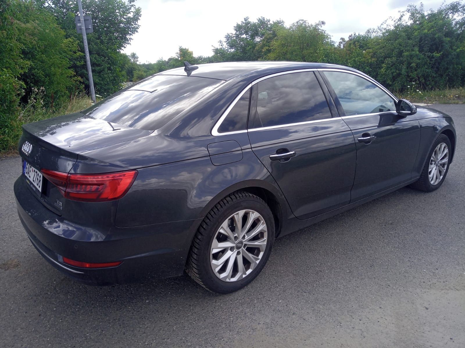 Audi A4, 1.9TDi 140kW 4x4 AUTOMAT - fotka 6