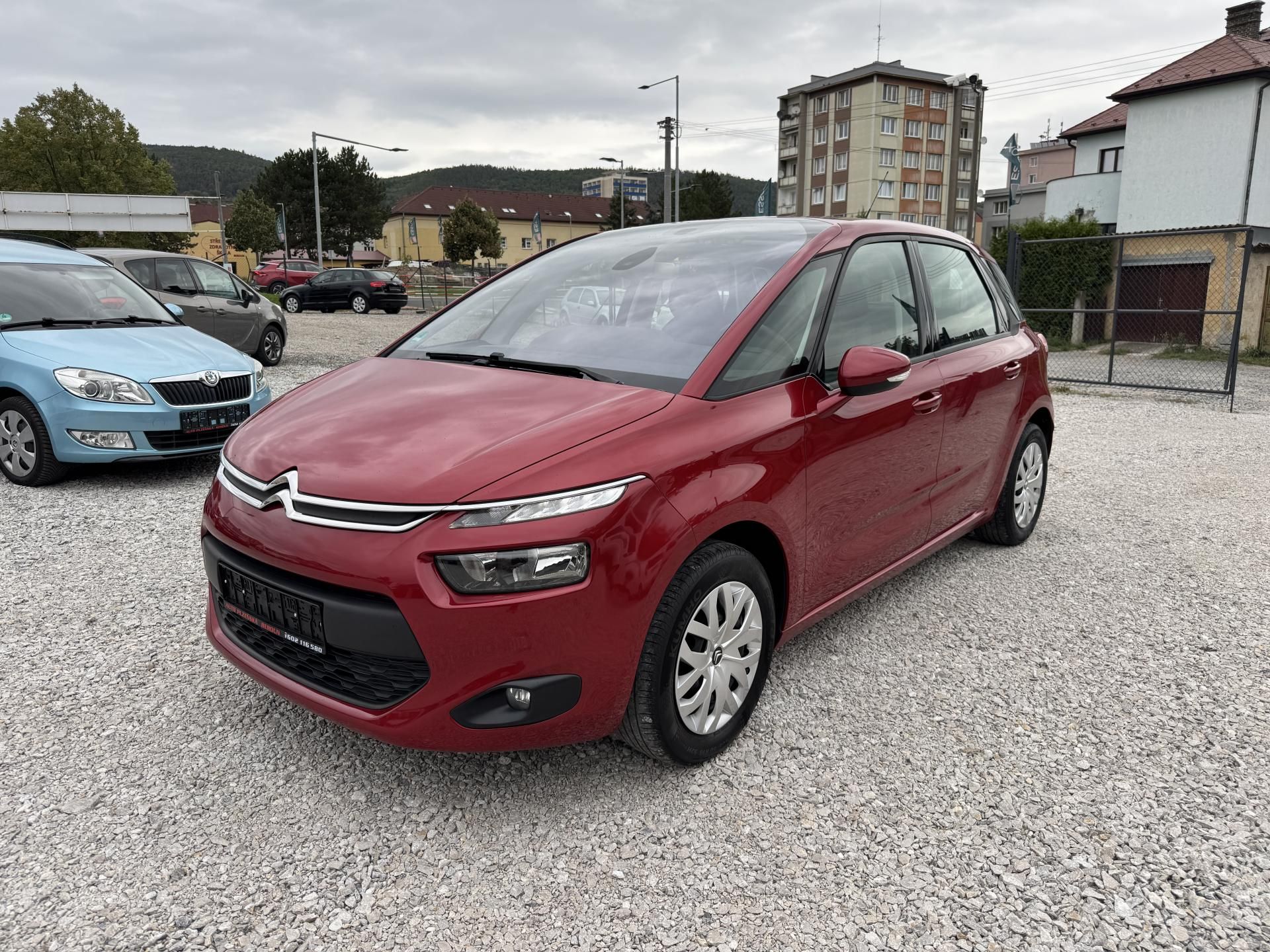 Citroën C4 Picasso, 1.6VTi.88KW,SERVISKA,2SADY KOL - fotka 2
