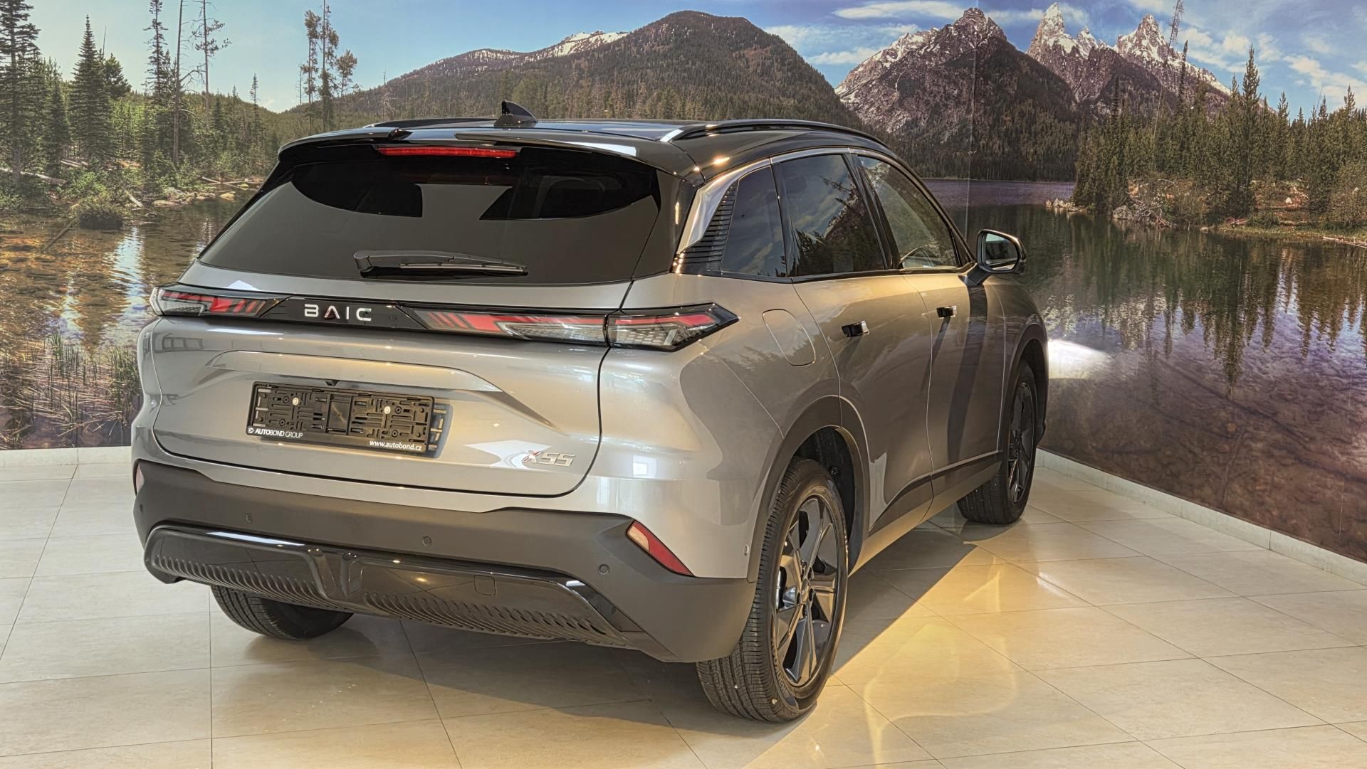 BAIC X55, 1.5T 130kW 7DCT 4x2 ALL IN MY2 - fotka 5
