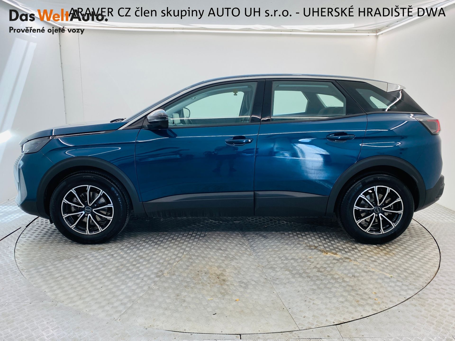Peugeot 3008, 1.2 PureTech 96 kW - fotka 3