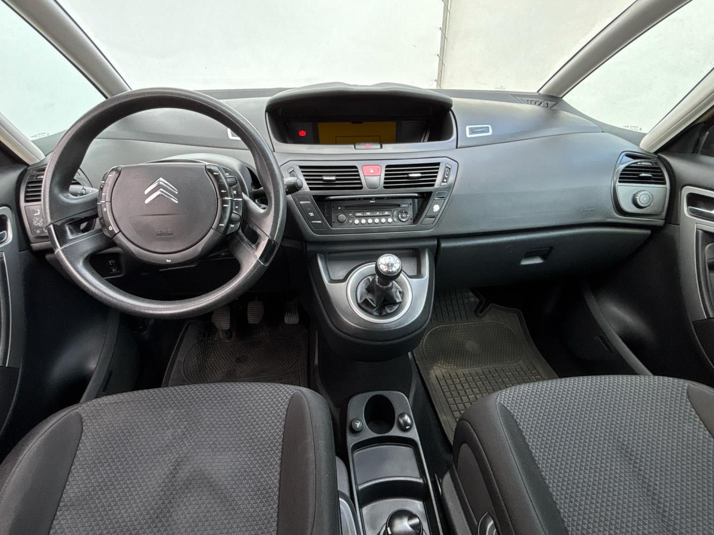 Citroën C4 Picasso, 1.6 Hdi / 80 kW - fotka 5