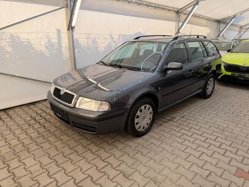 1,9TDi,74kW,1.majitel,servis