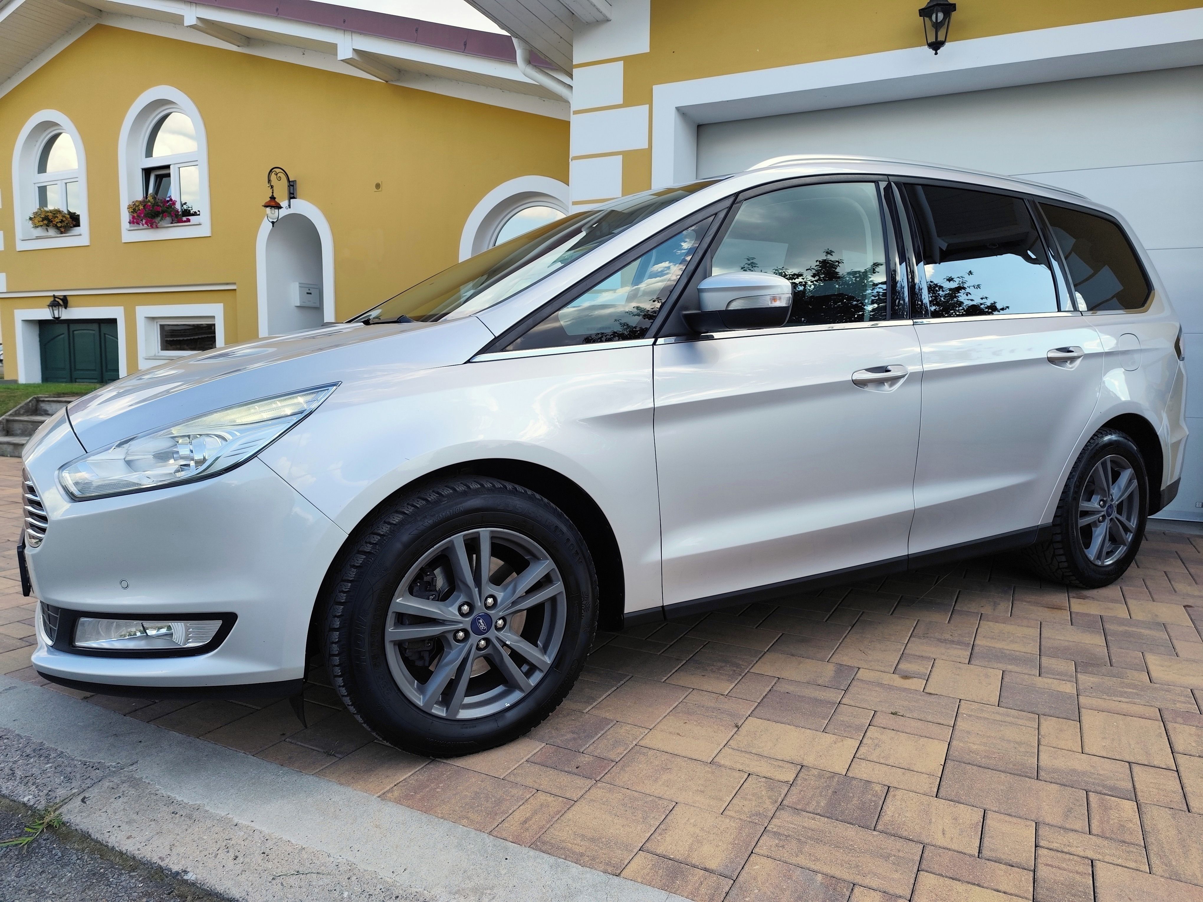 Ford Galaxy, TITAN.118kw-webasto,el.tažné - fotka 4