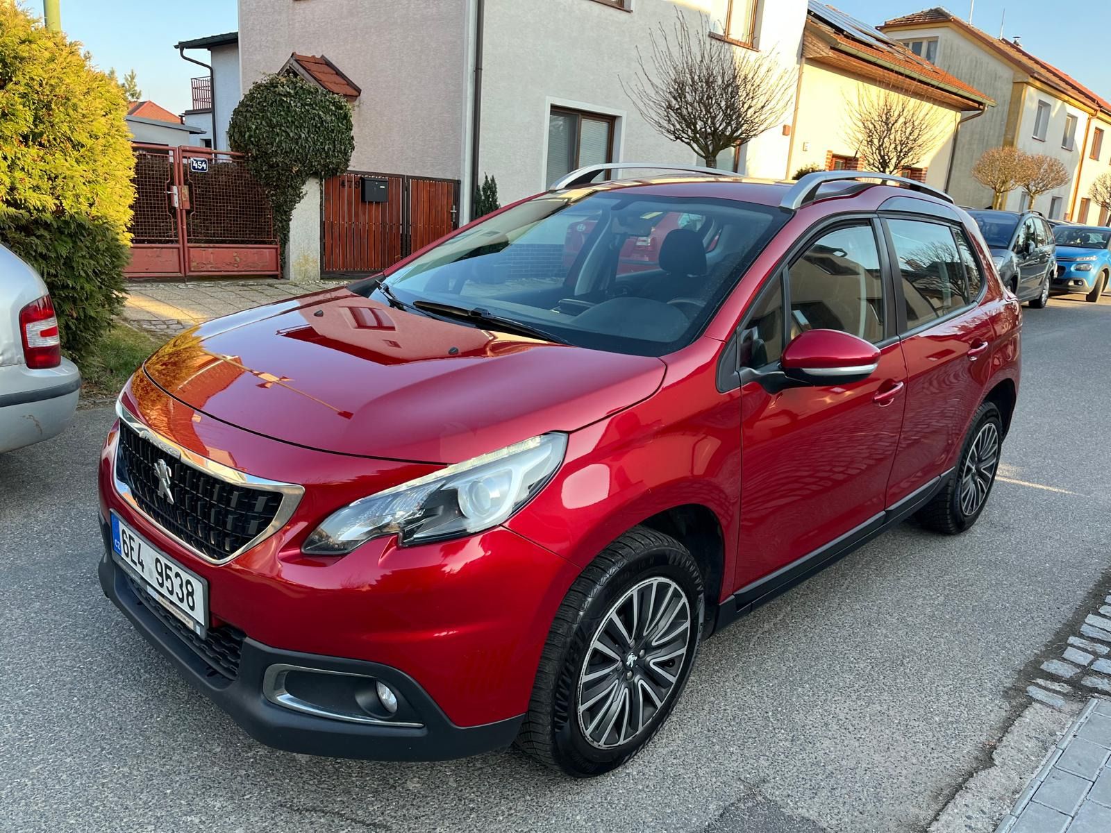 Peugeot 2008, ACTIVE 1.2 PureTech 110k