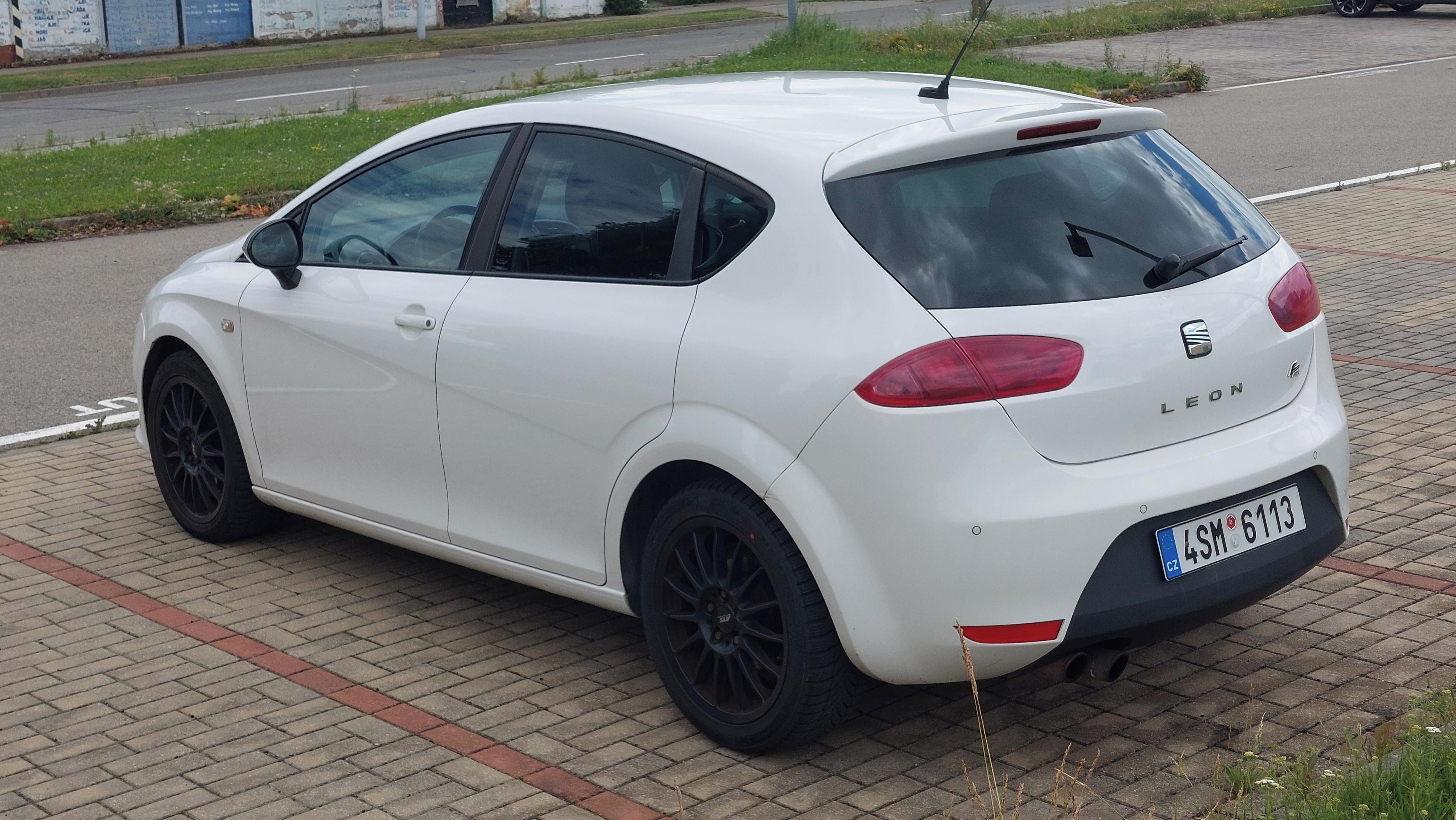Seat Leon, FR, 2.0 TFSI, 172 kW, nové STK - fotka 5