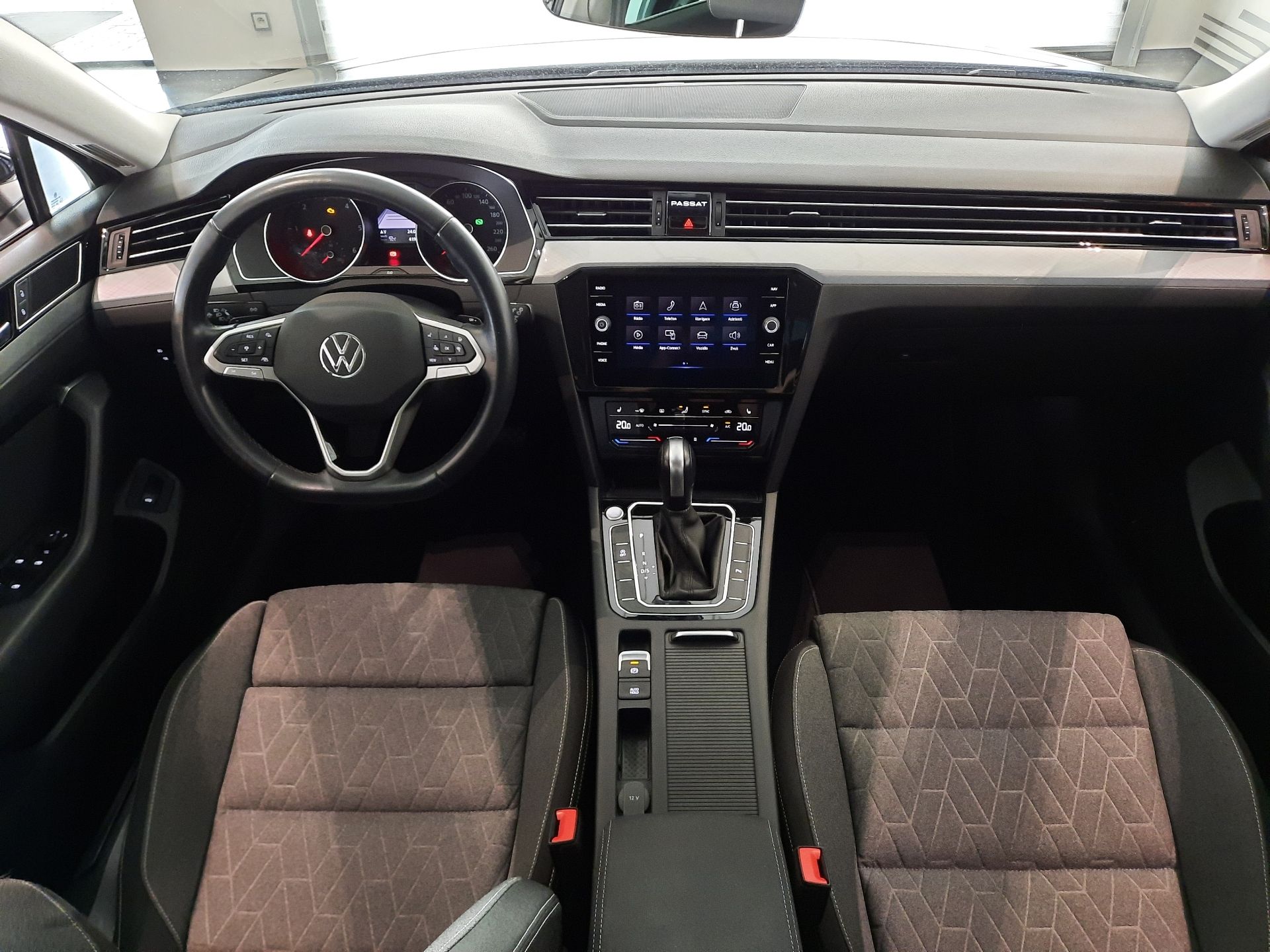 Volkswagen Passat Variant, 2.0 TDI (110kW/150k) DSG, Busi - fotka 5