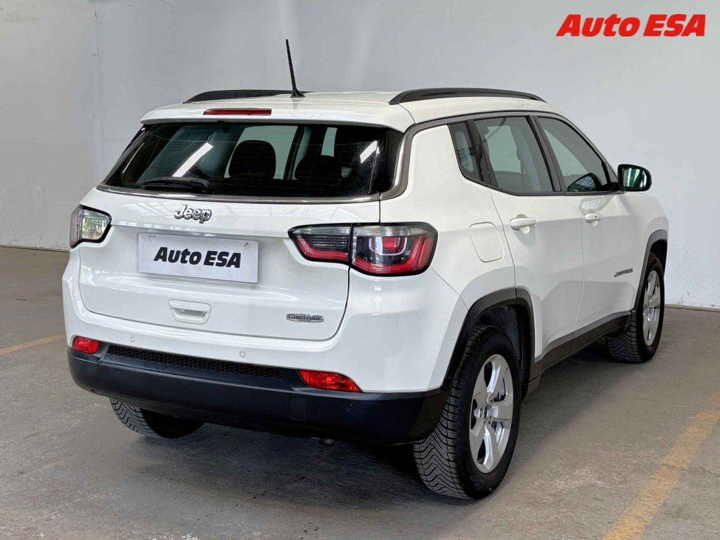 Jeep Compass, 1.4T,ČR,Longitude - fotka 4