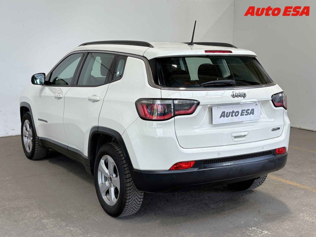 Jeep Compass, 1.4T,ČR,Longitude - fotka 6