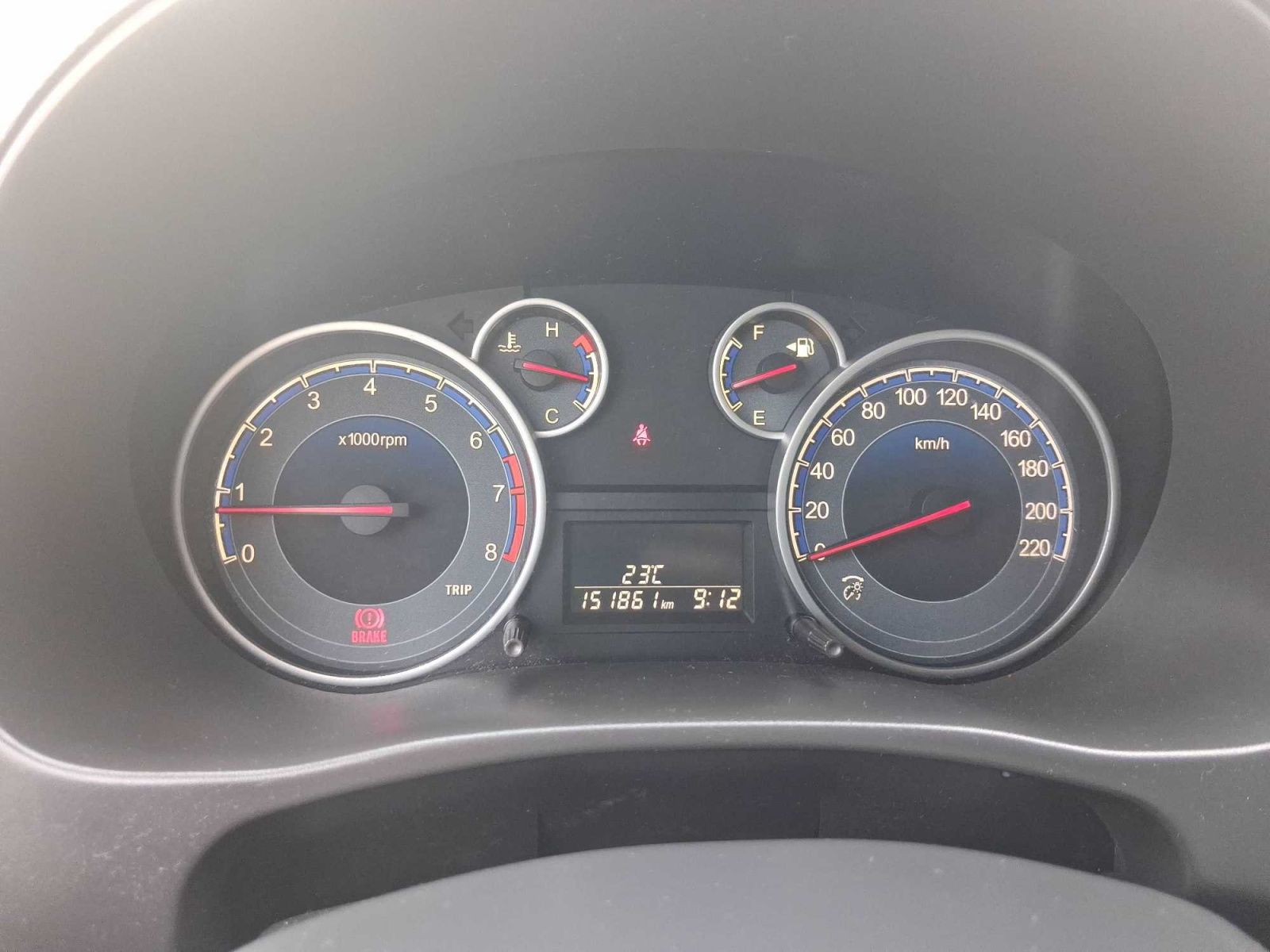 Suzuki SX4, 1.5 VVT, Serv.kniha - fotka 3